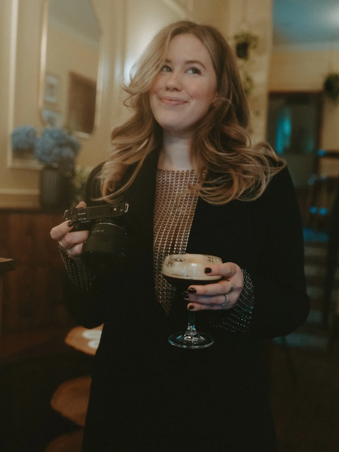 MEET THE TEAM: Devyn ✨🐆

With 8+ years of marketing and graphic design experience, Devyn brings brands to life through elevated visuals and performance-led strategy. She blends creative direction with data-backed decision-making to create intentiona