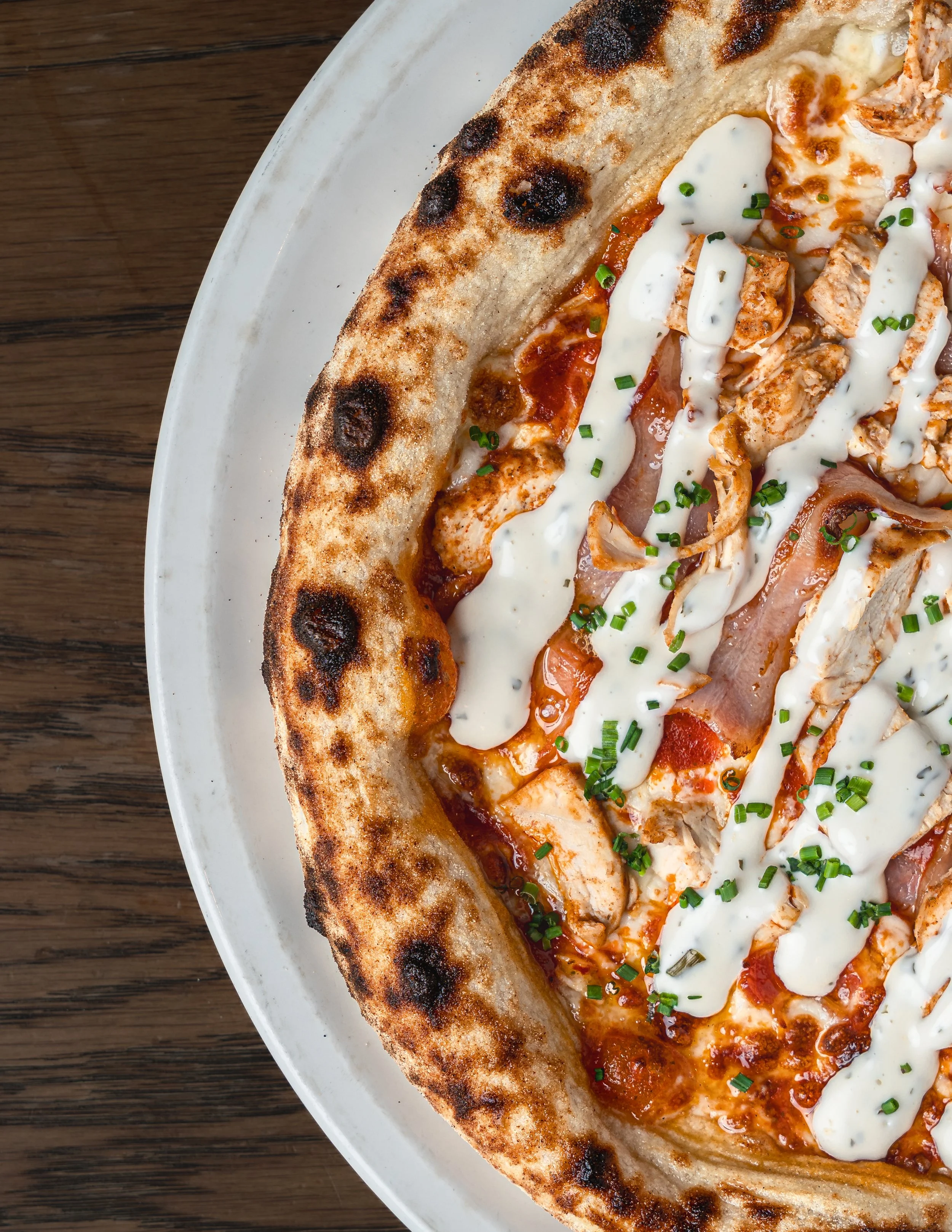 Buffalo chicken pizza, Covey's Gastra Bar at Westport Plaza Hotel, Westport