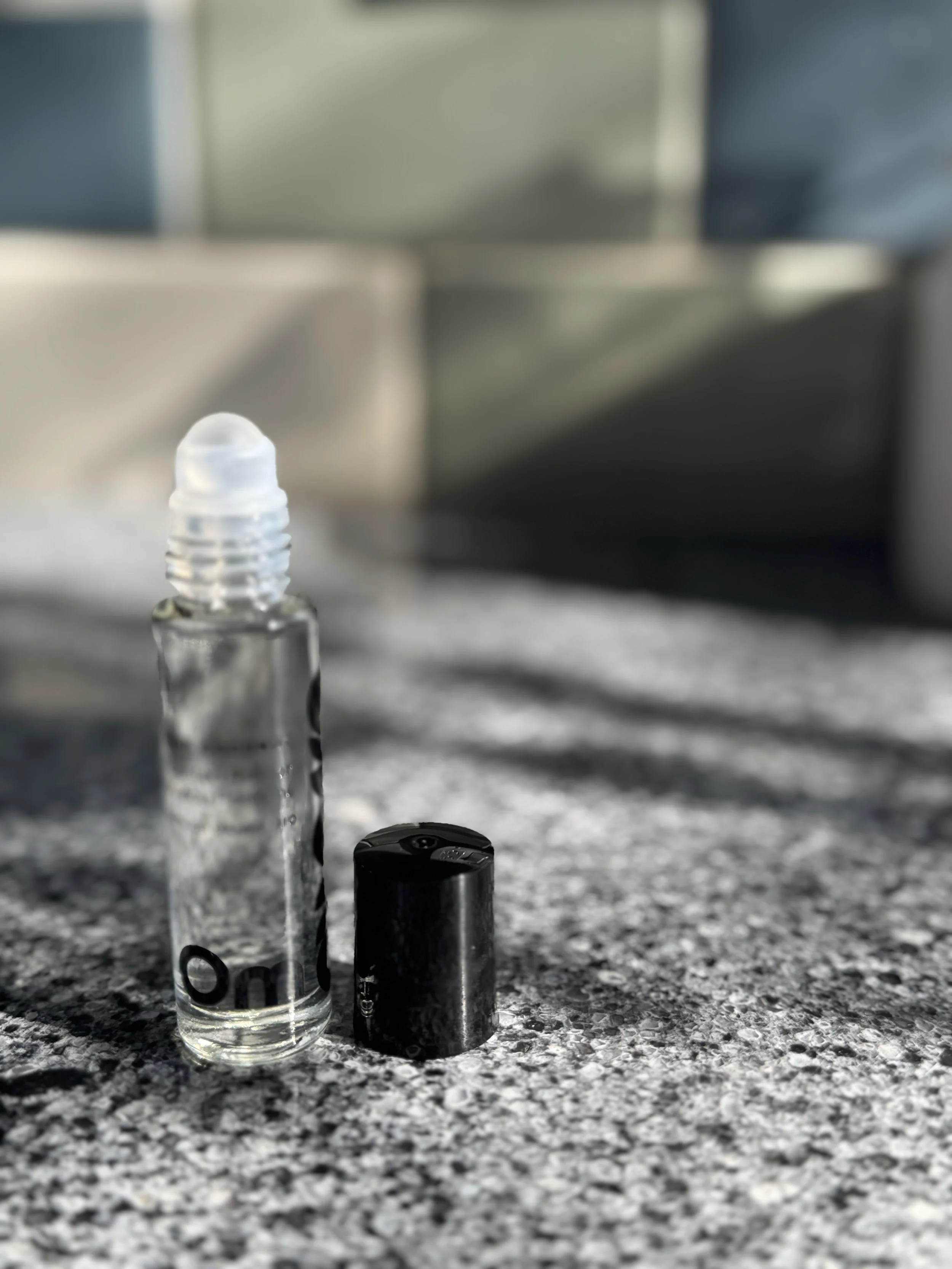 OM - Pink Coconut Roll-On