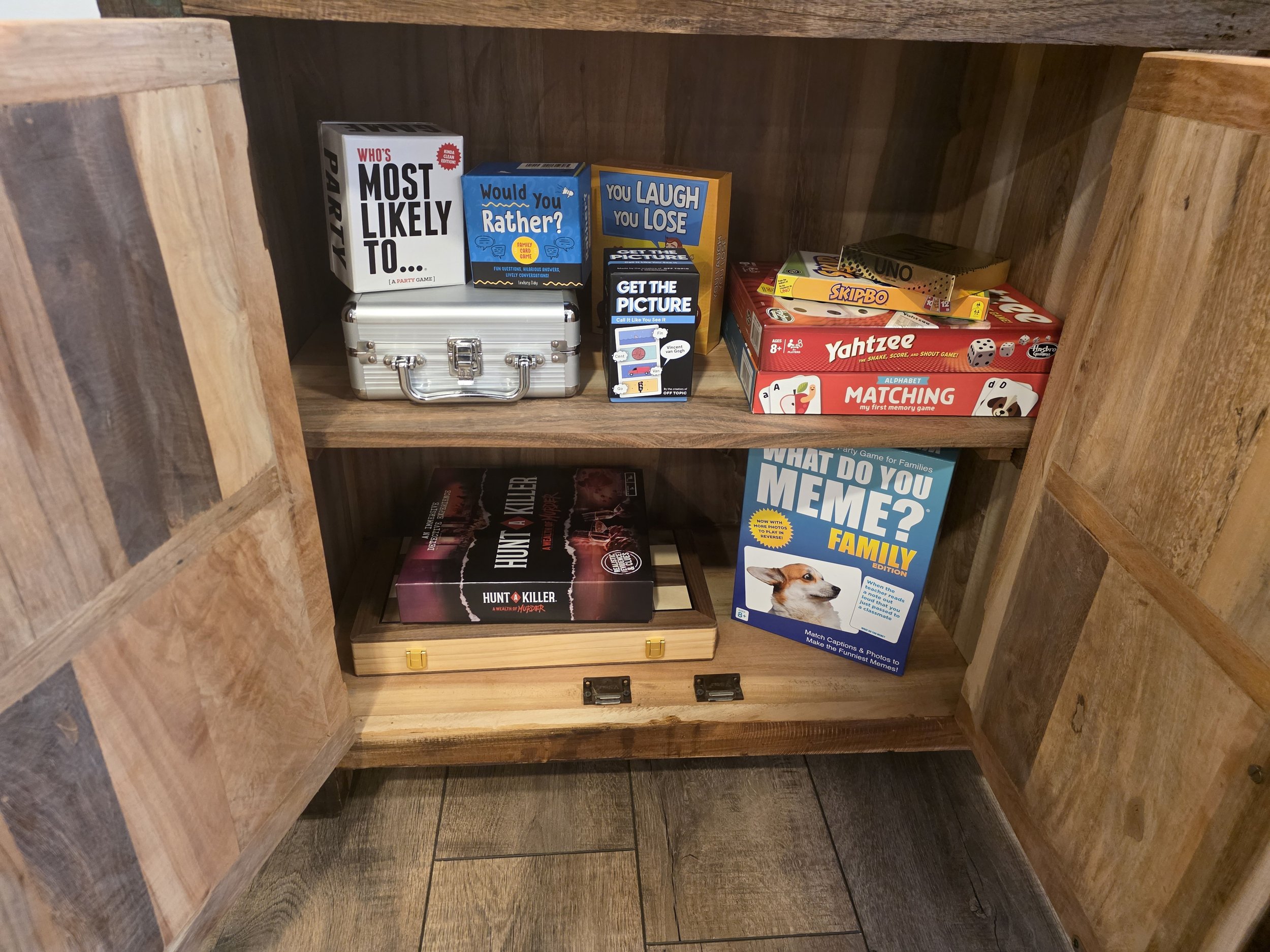 Tons of games and puzzles to entertain you during your down time or on a rainy day. Checkers, Chess, Connect 4, Dominos, Most Likely, UNO, Skip Bo, Tic Tac Toe, Would You Rather, Yahtzee and more