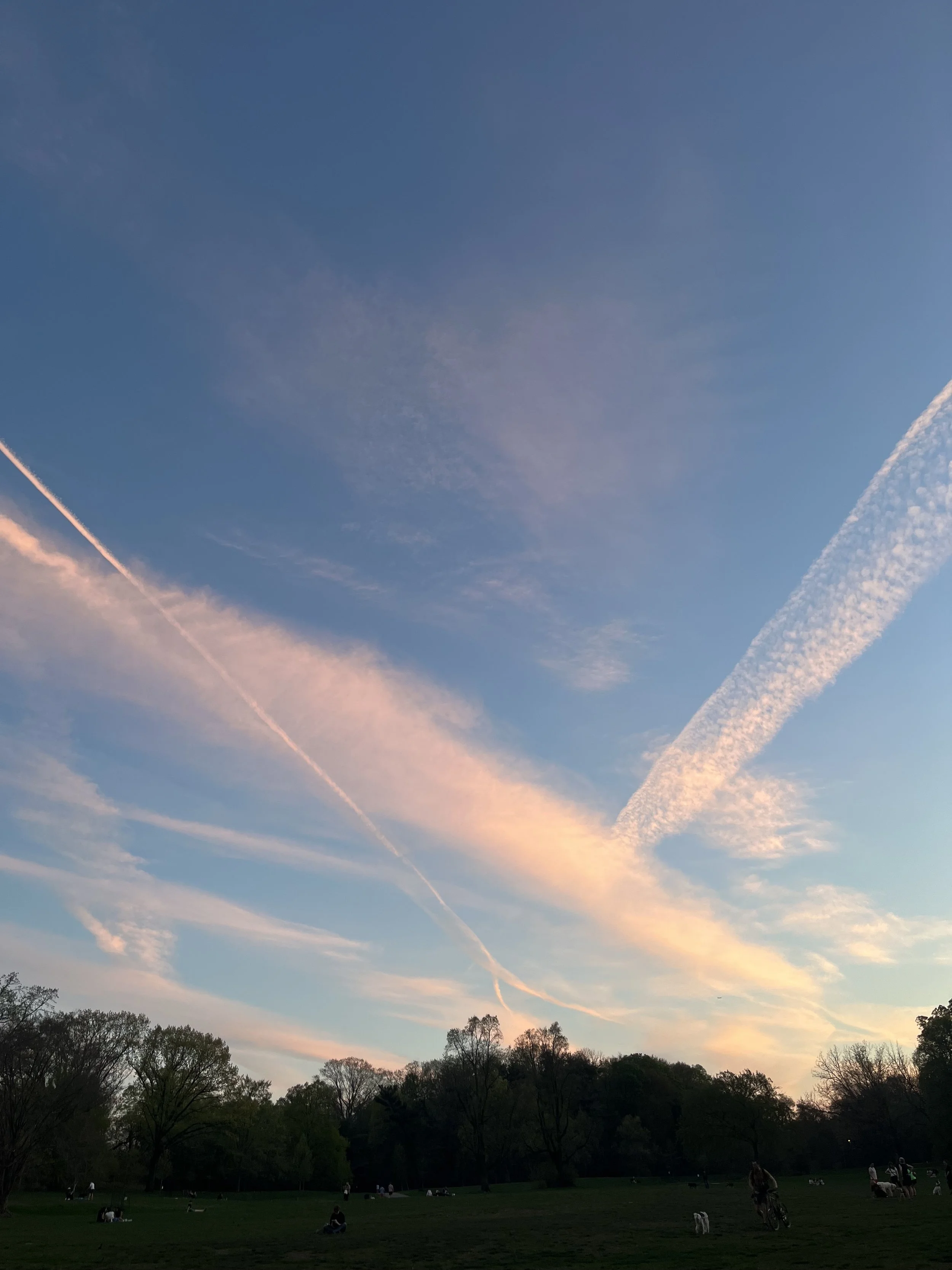 no one’s talking about the clouds!!!