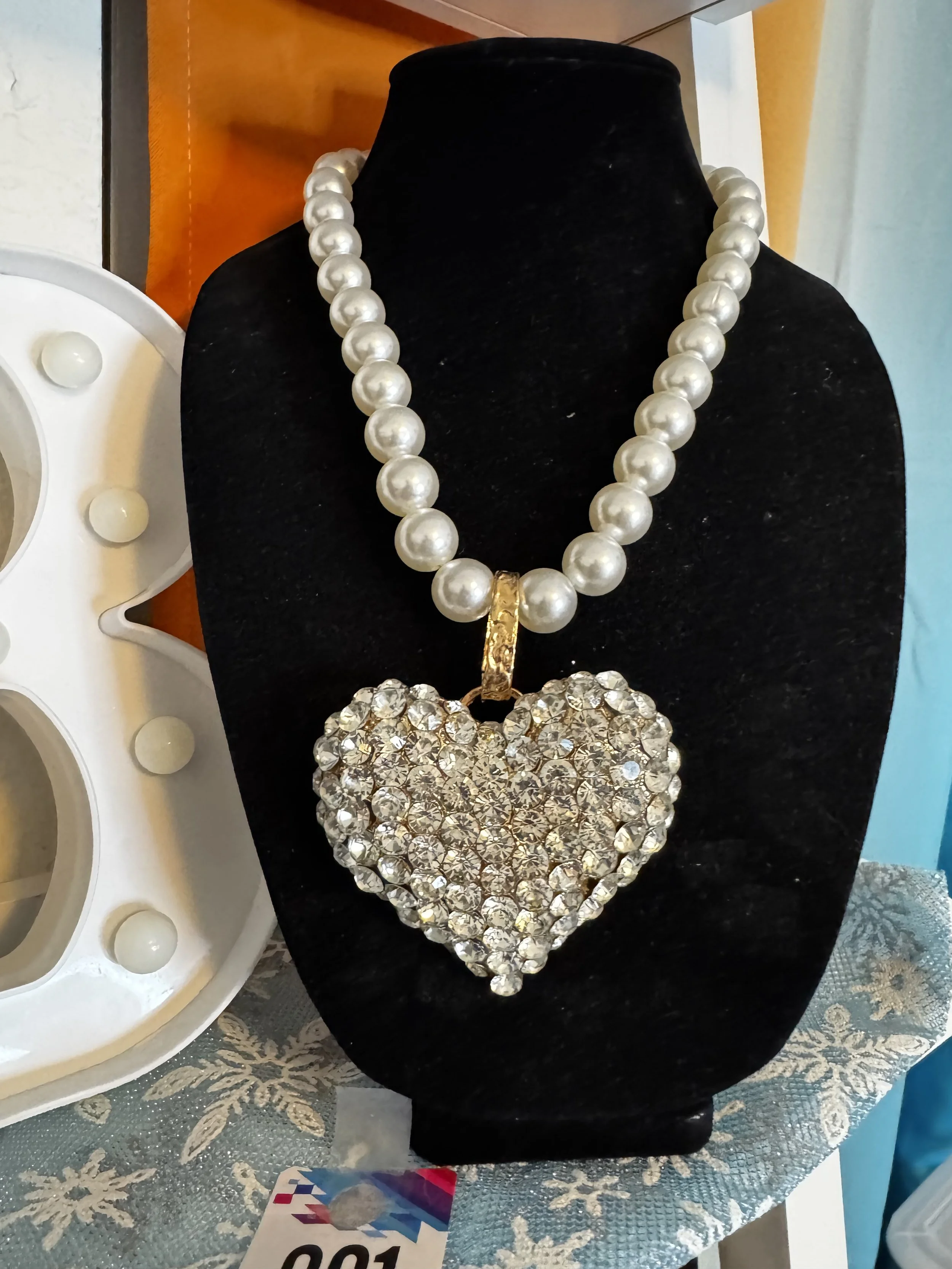 Bling Heart and Pearls