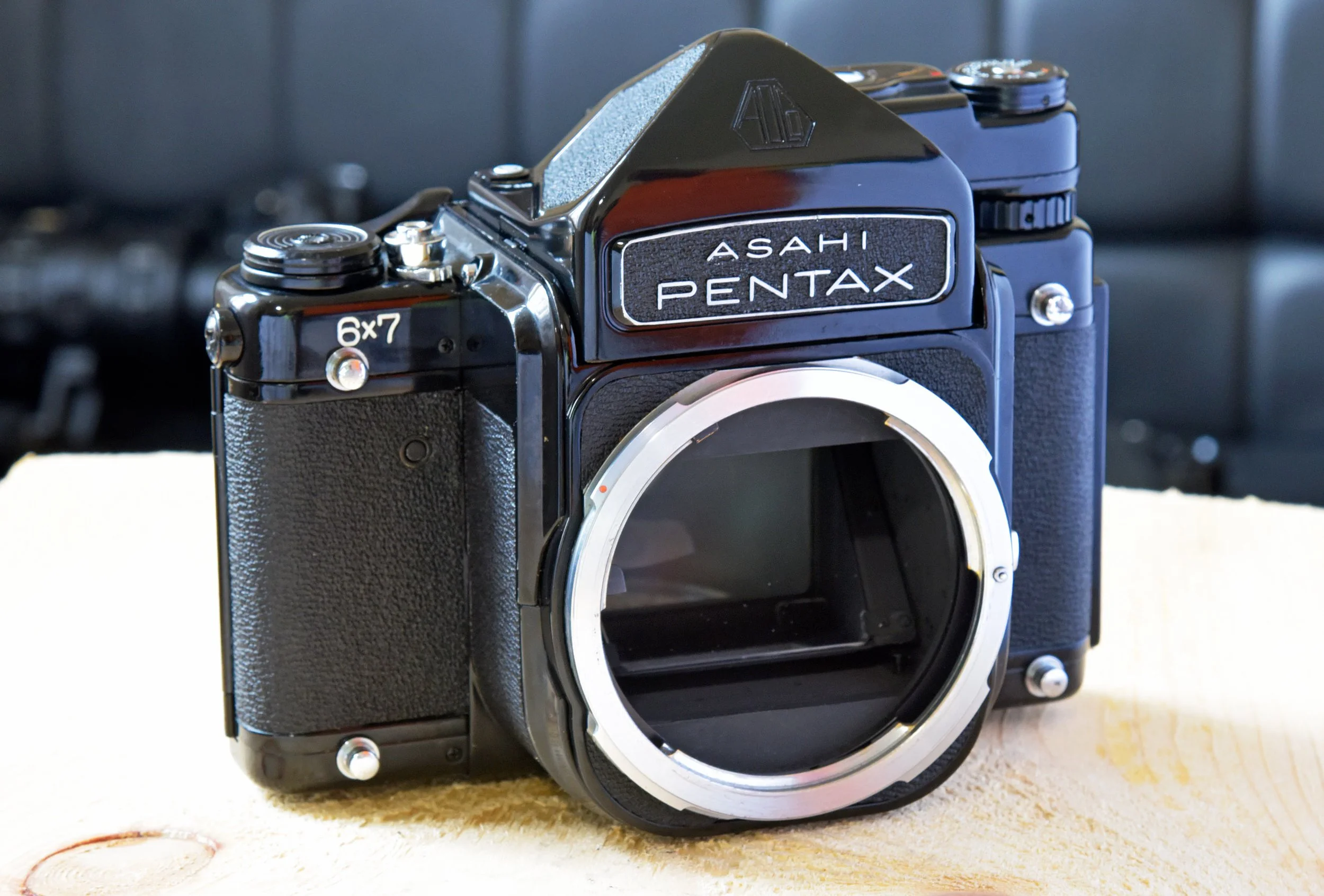 Asahi Pentax 6x7 TTL