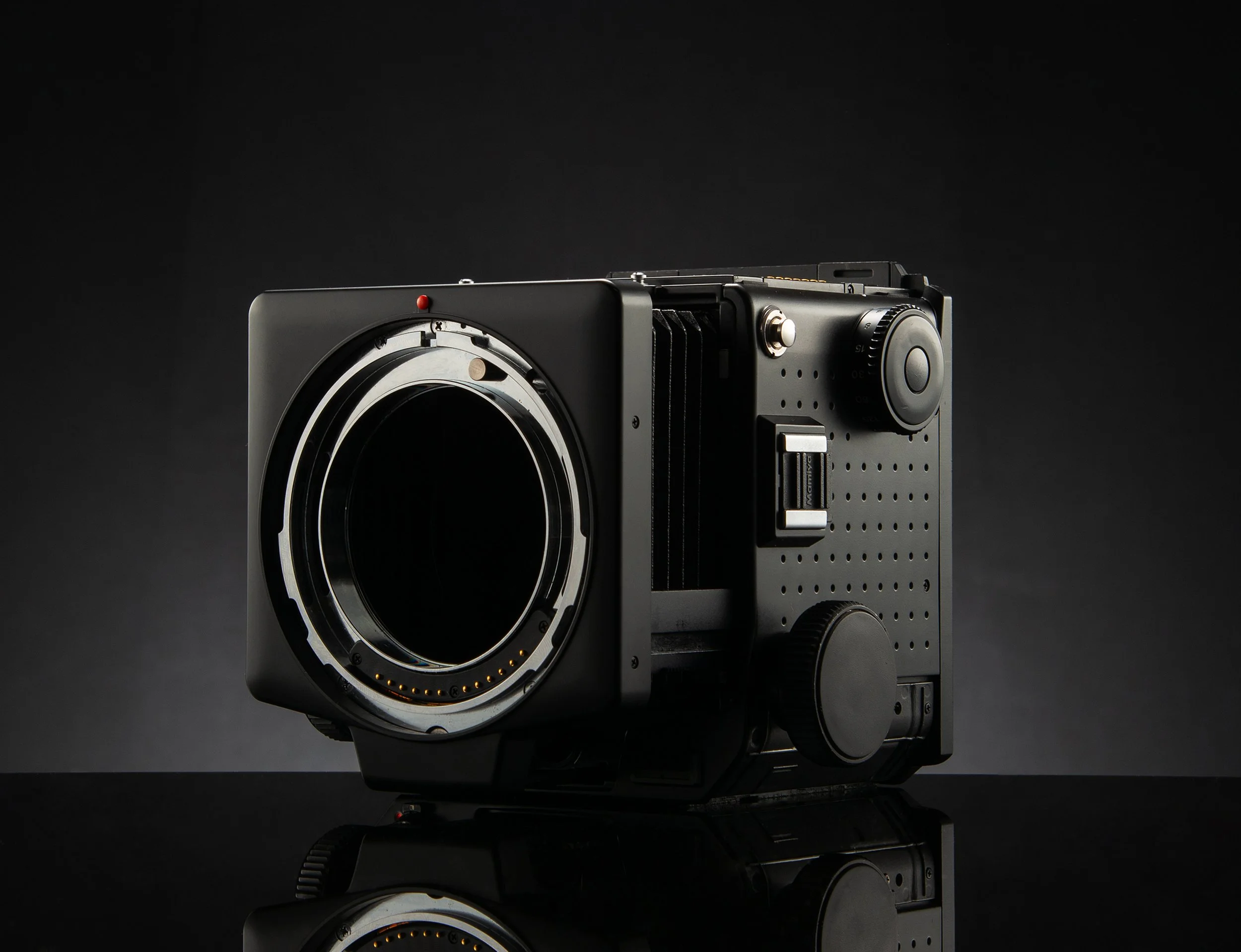 mamiya-rz67-body.jpg