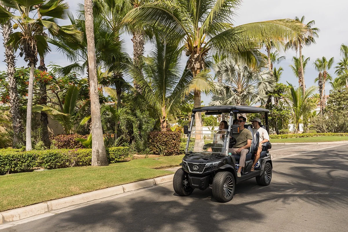 adriana-diaz-dmax-golf-cart-los-cabos-02.jpg