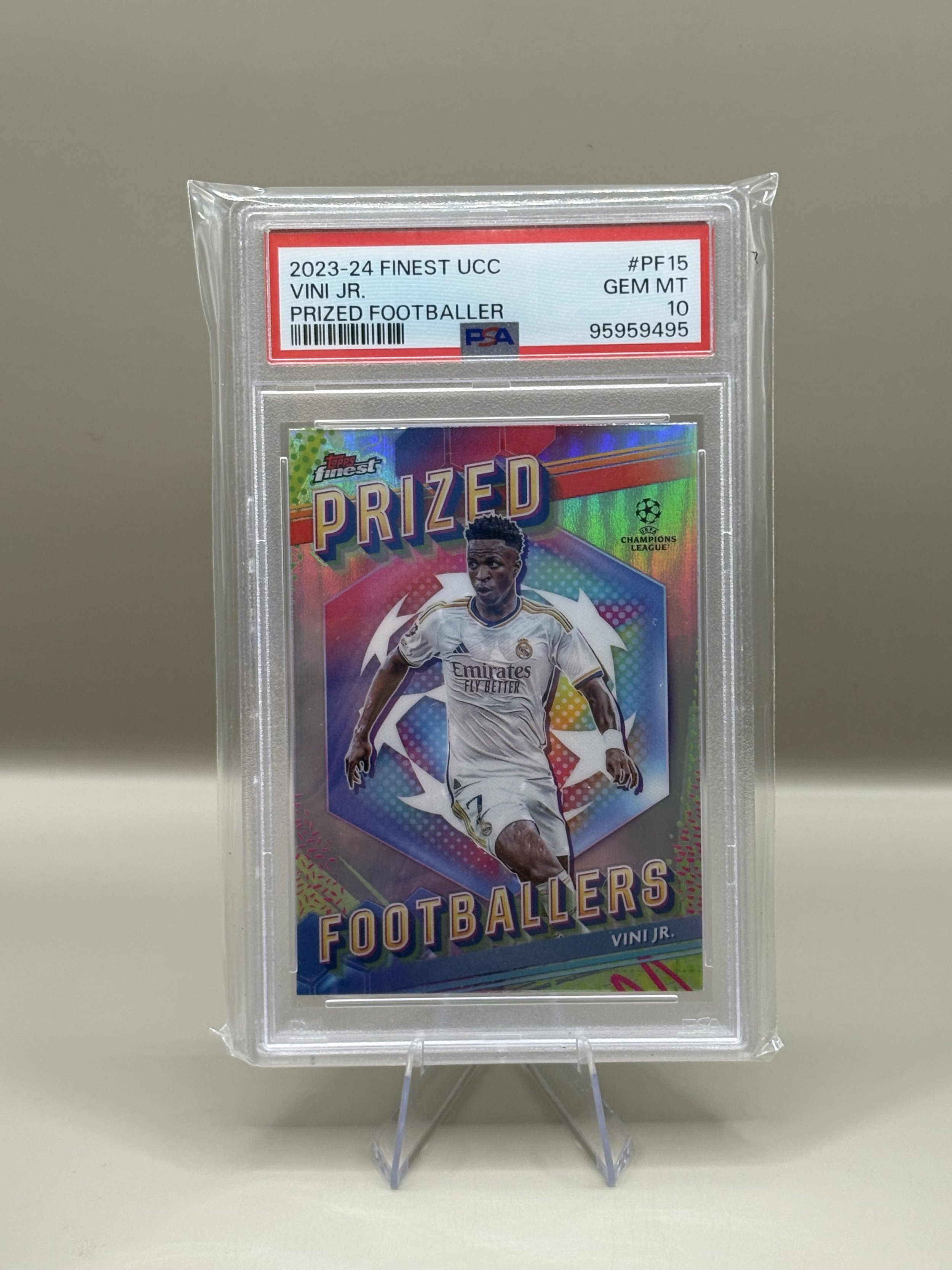 2023 24 Topps Finest UCC Vinícius Jr Prized Footballers PSA 10