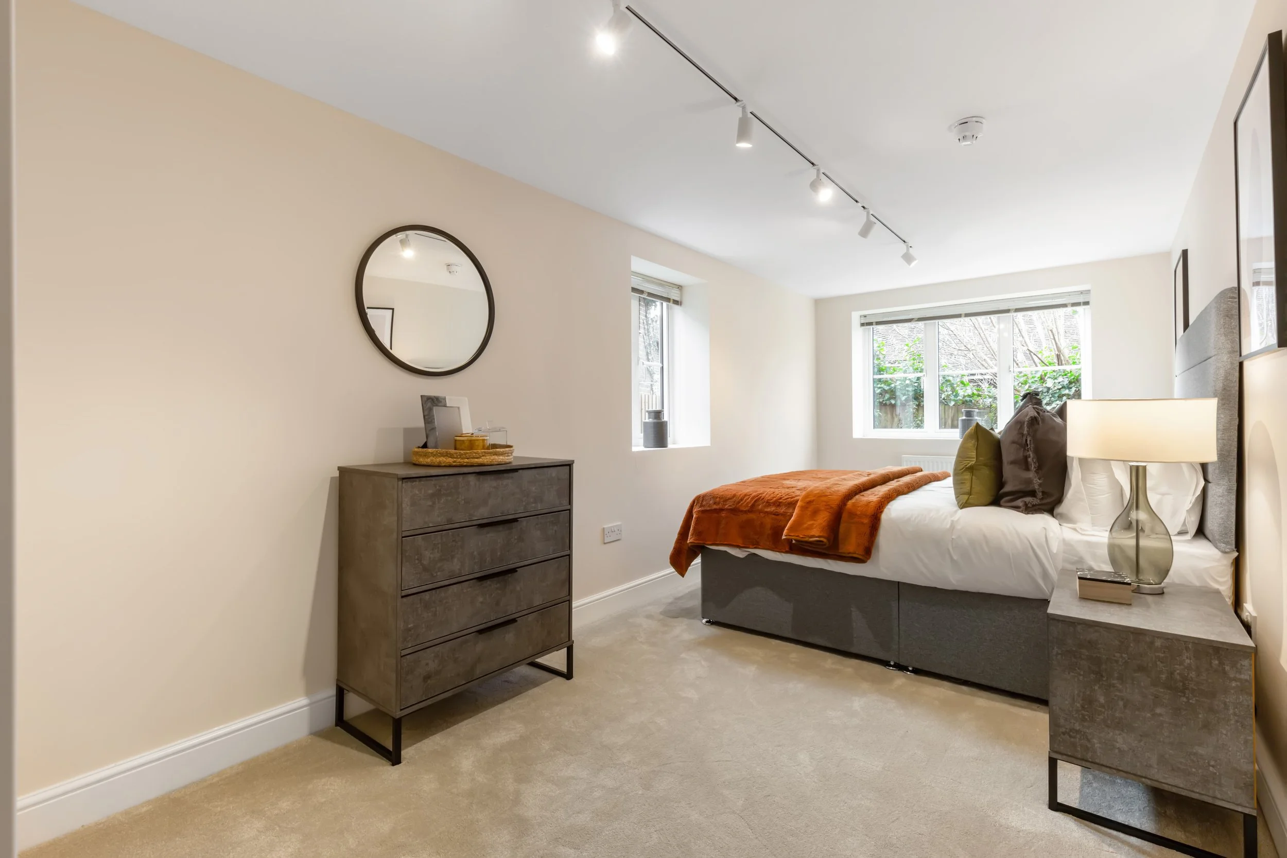 180120222_JASP_ 2 Bramshaw Place, 34-71 High Street _GU27 2JY_010.jpg