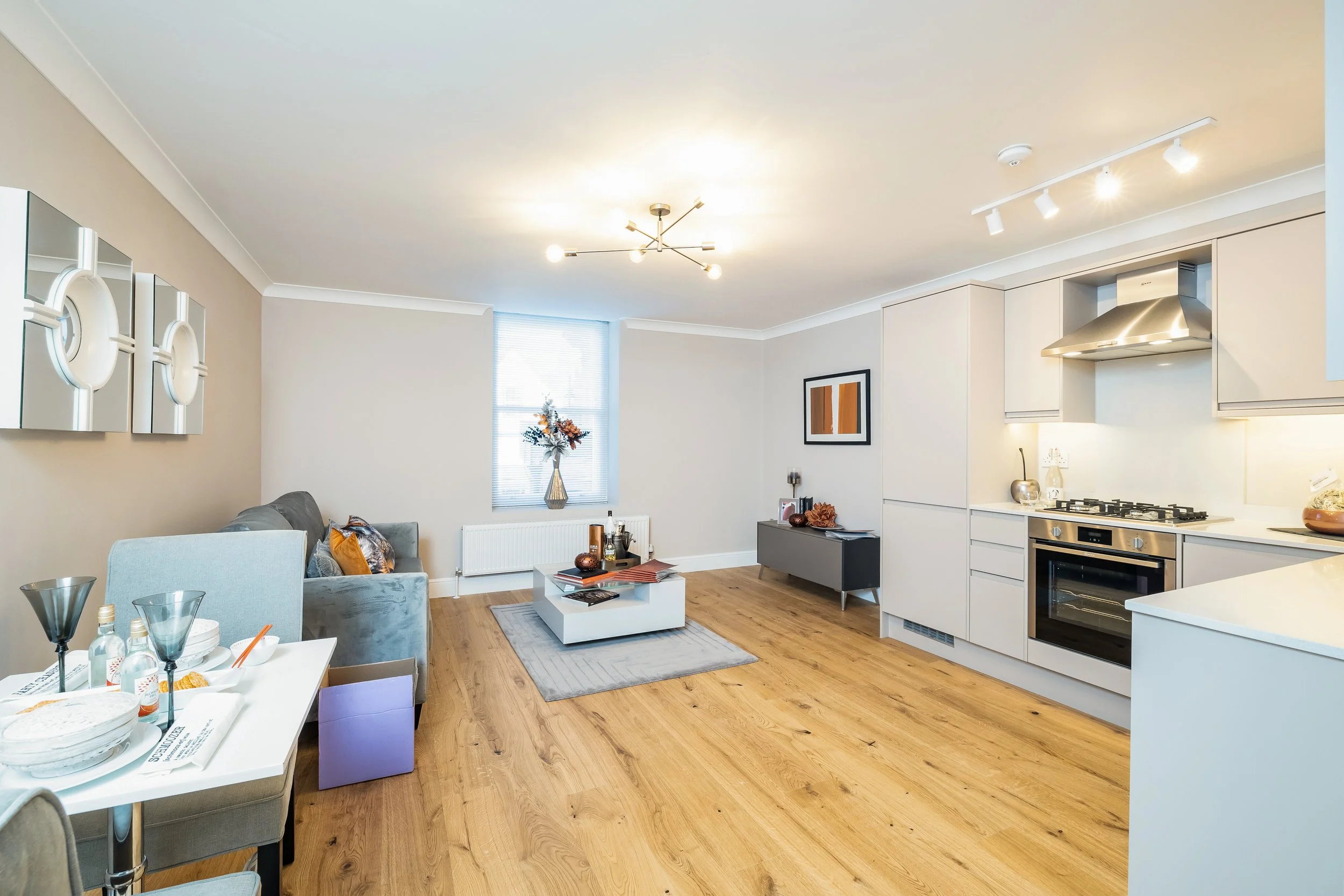 0610202041_PBNH_Aprt 3, 3-11 Chequer Street _AL1 3YJ_001.jpg