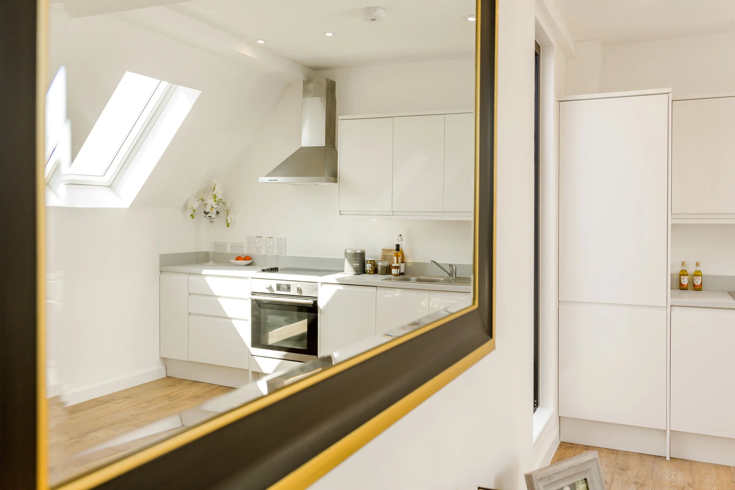 19 Southgate fpz261233 (4).jpg