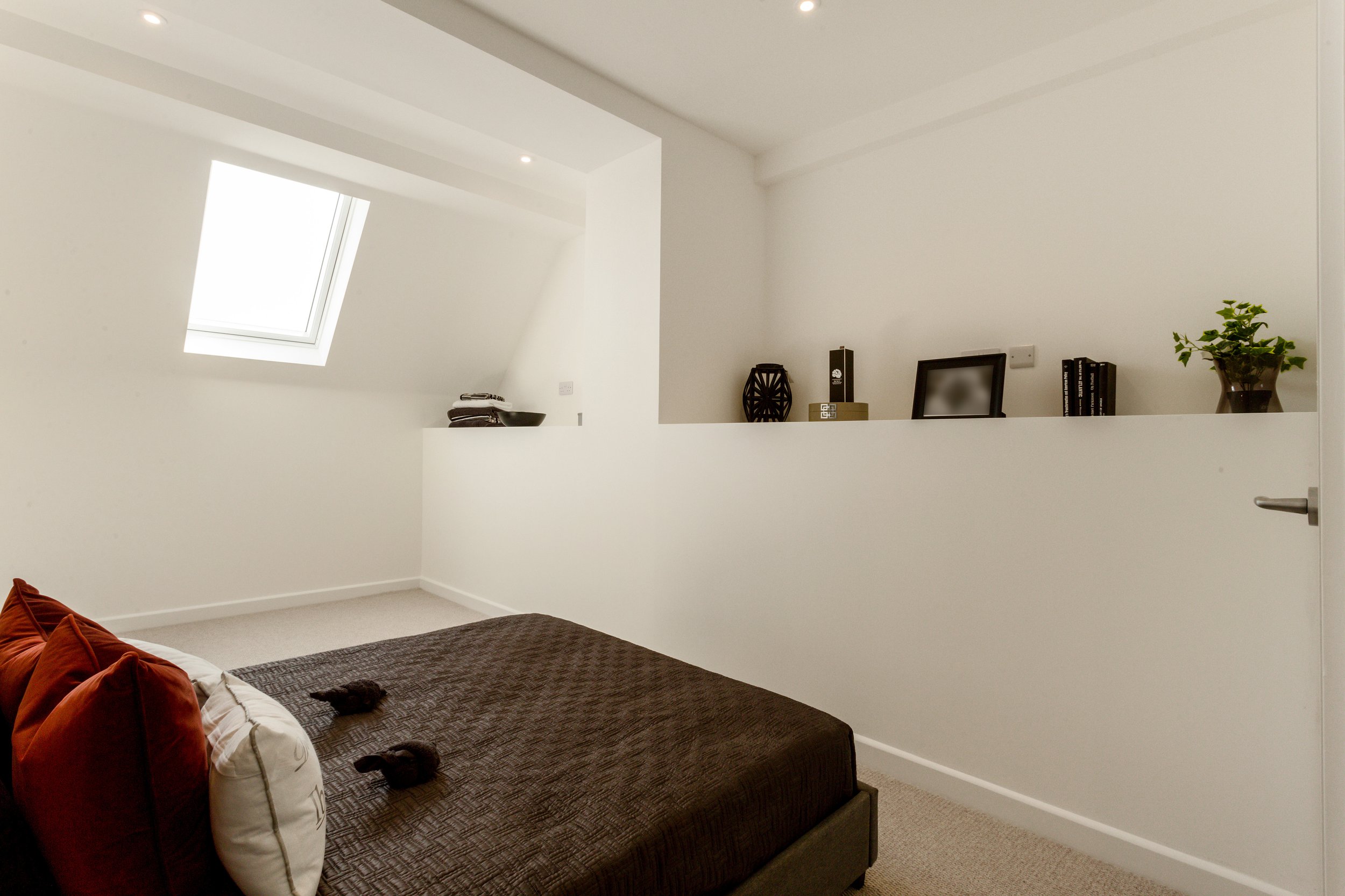 19 Southgate fpz261233 (30).jpg