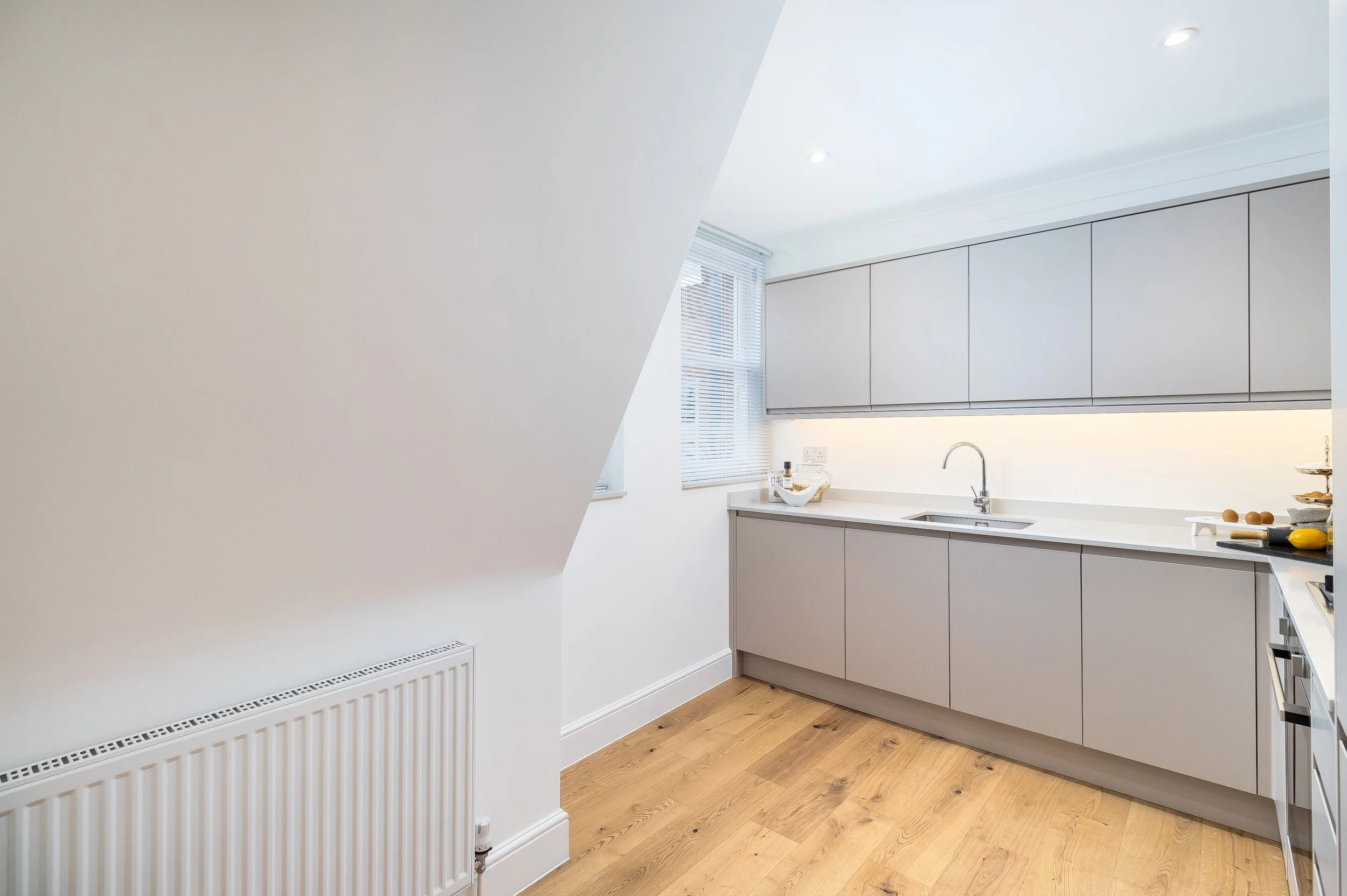 250320213_PBFH_Flat 6 Chequers House_AL1 3YJ_005.jpg