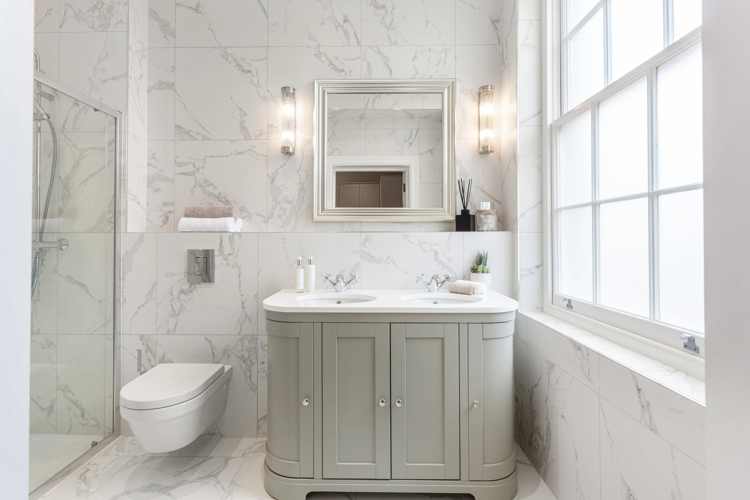 3110202213_JASP_11 Athos Close Carmelite Place_N2 0SE_023.jpg