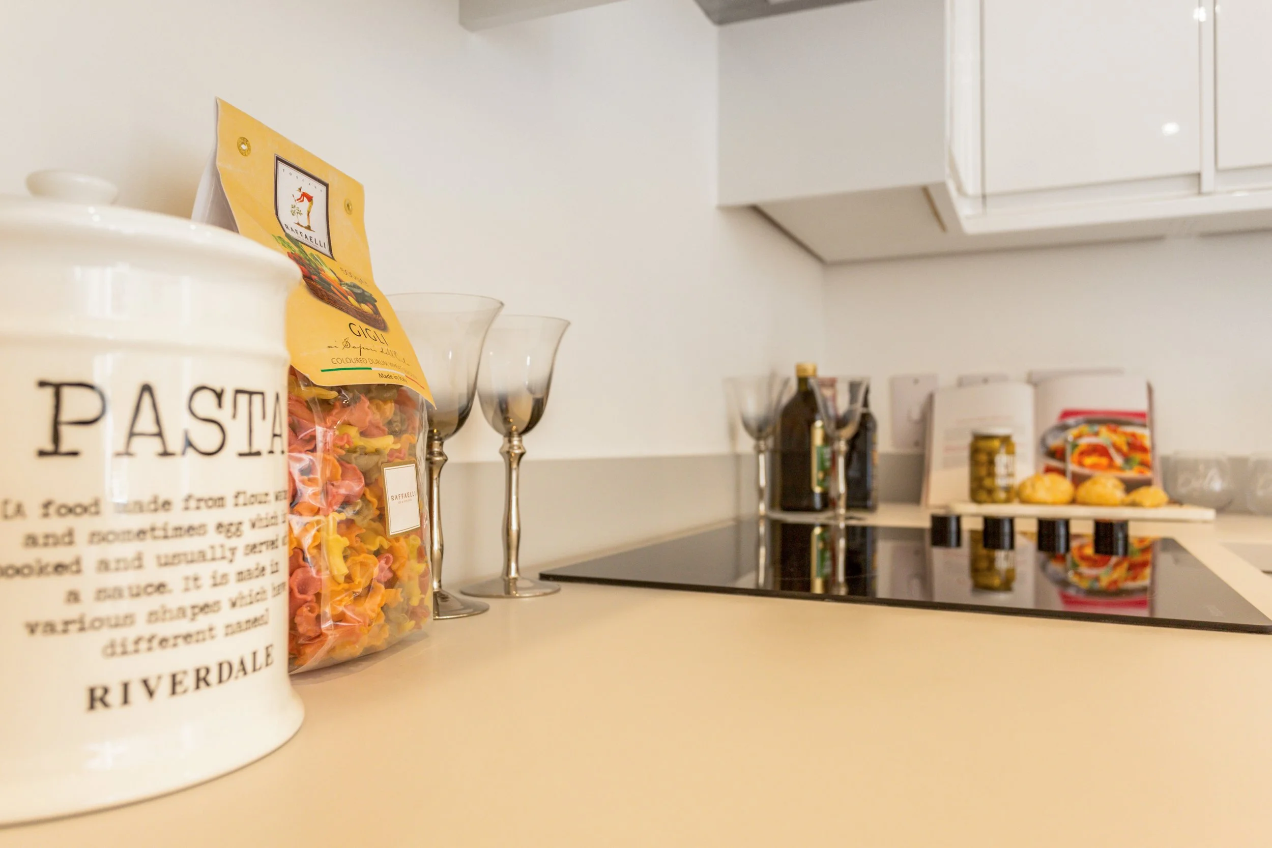 19b Southgate fpz261677 (5).jpg