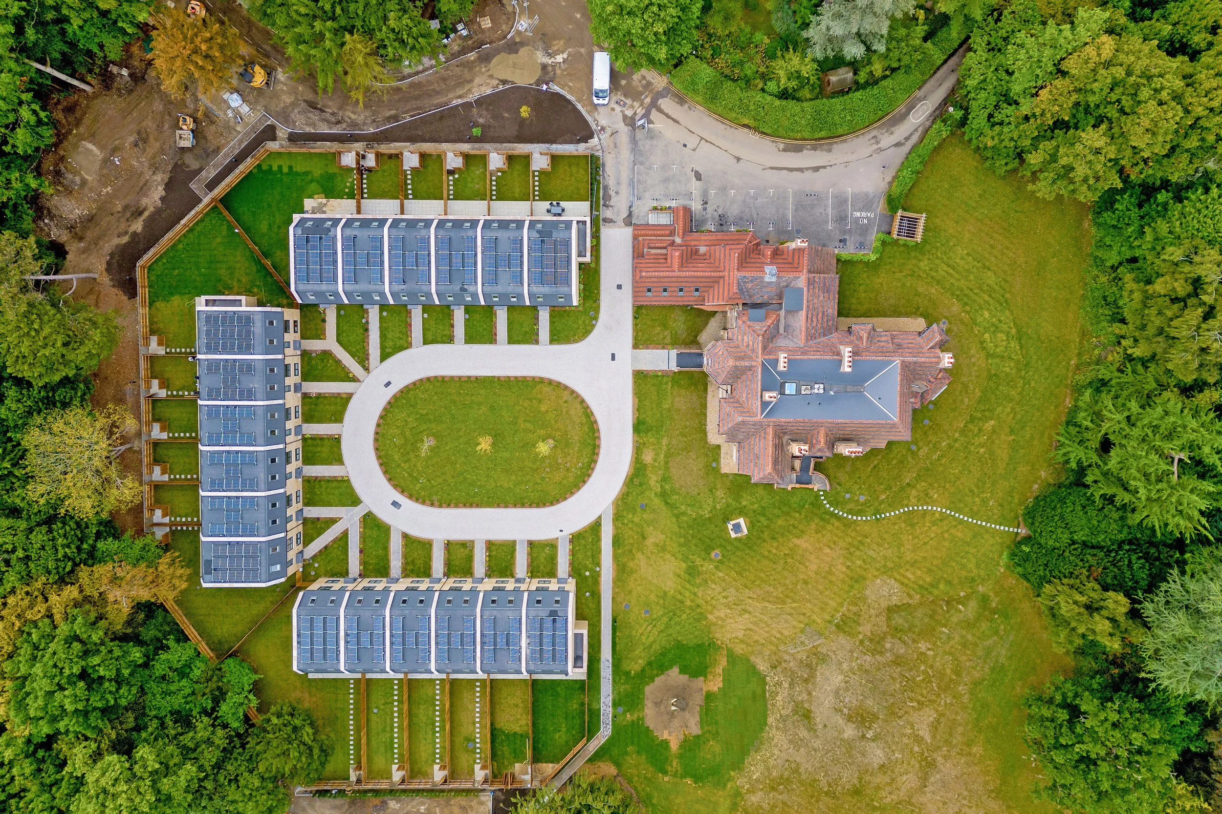 Fawkham Manor 323071  (1).jpg