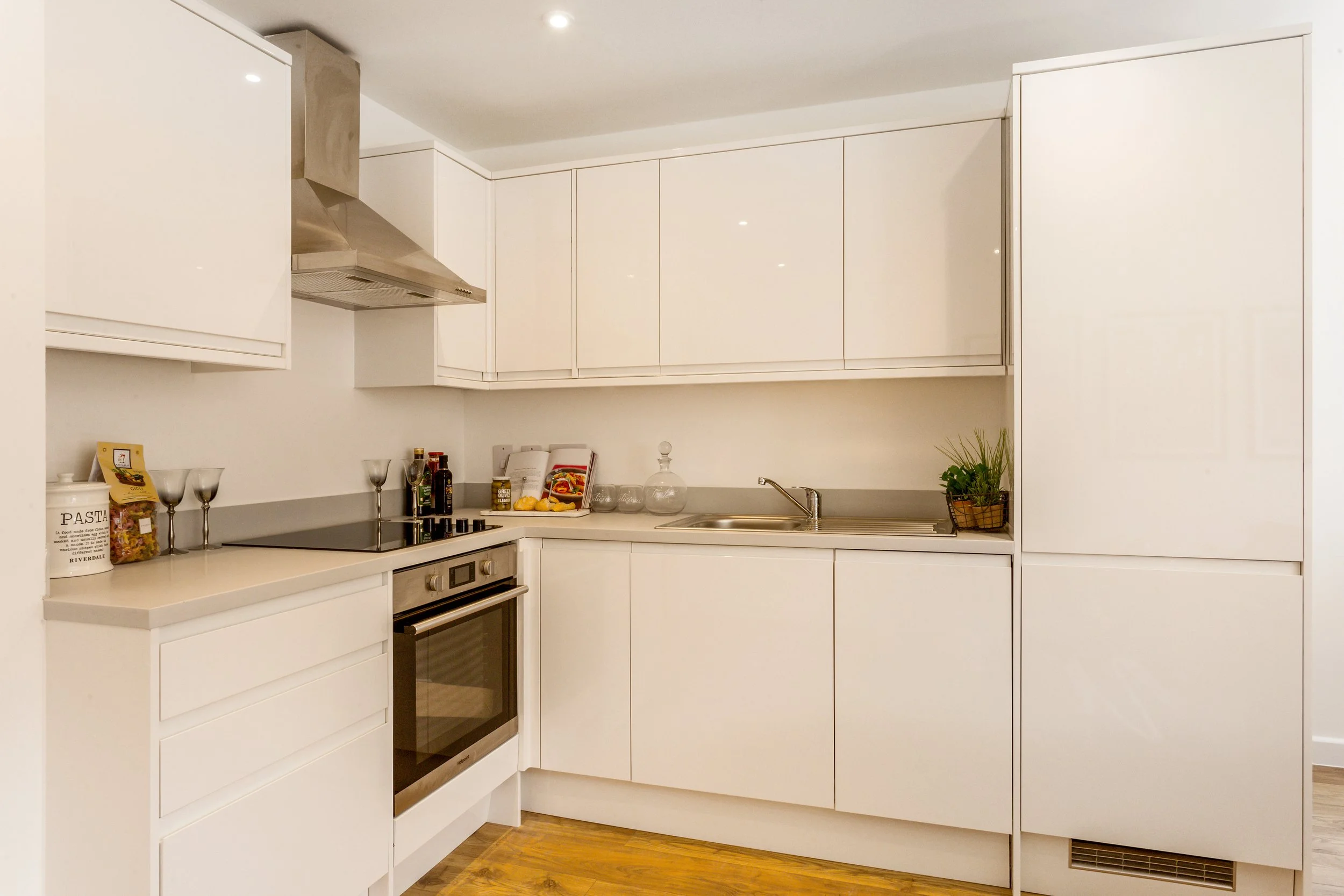 19b Southgate fpz261677 (2).jpg