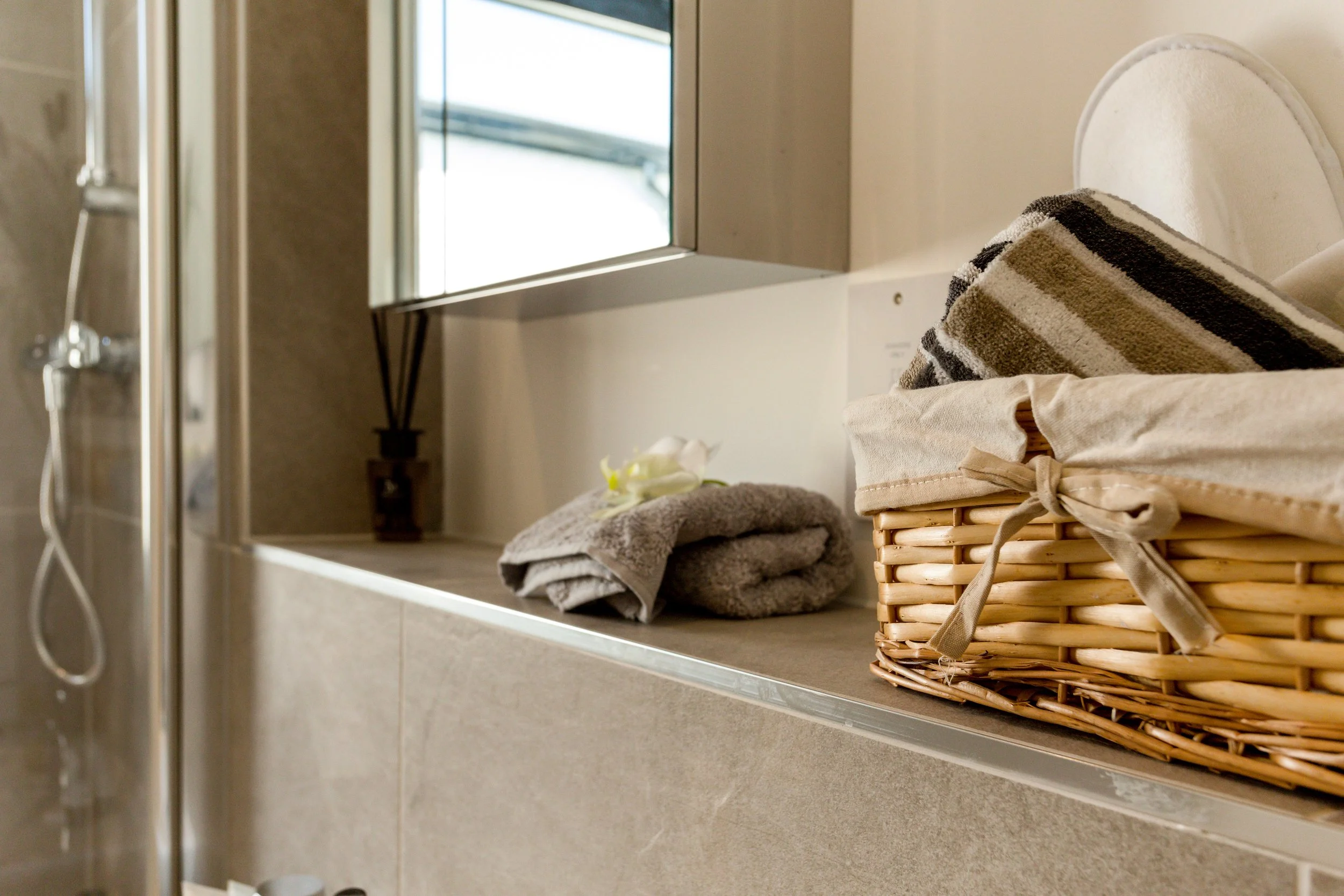 19 Southgate fpz261233 (37).jpg