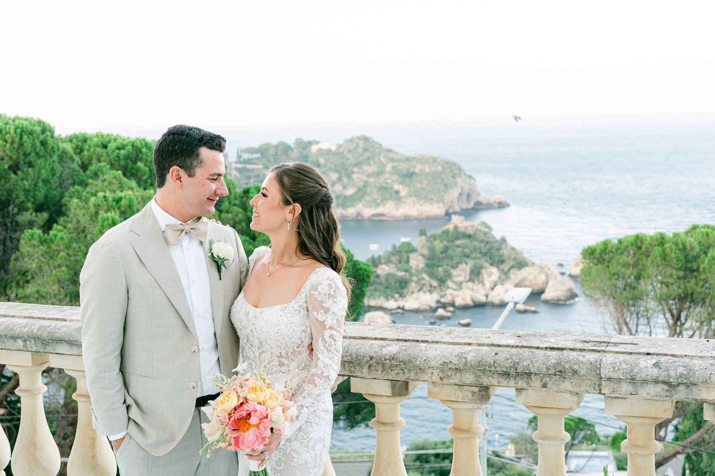 Alexa & Ryan - from the USA to Sicily