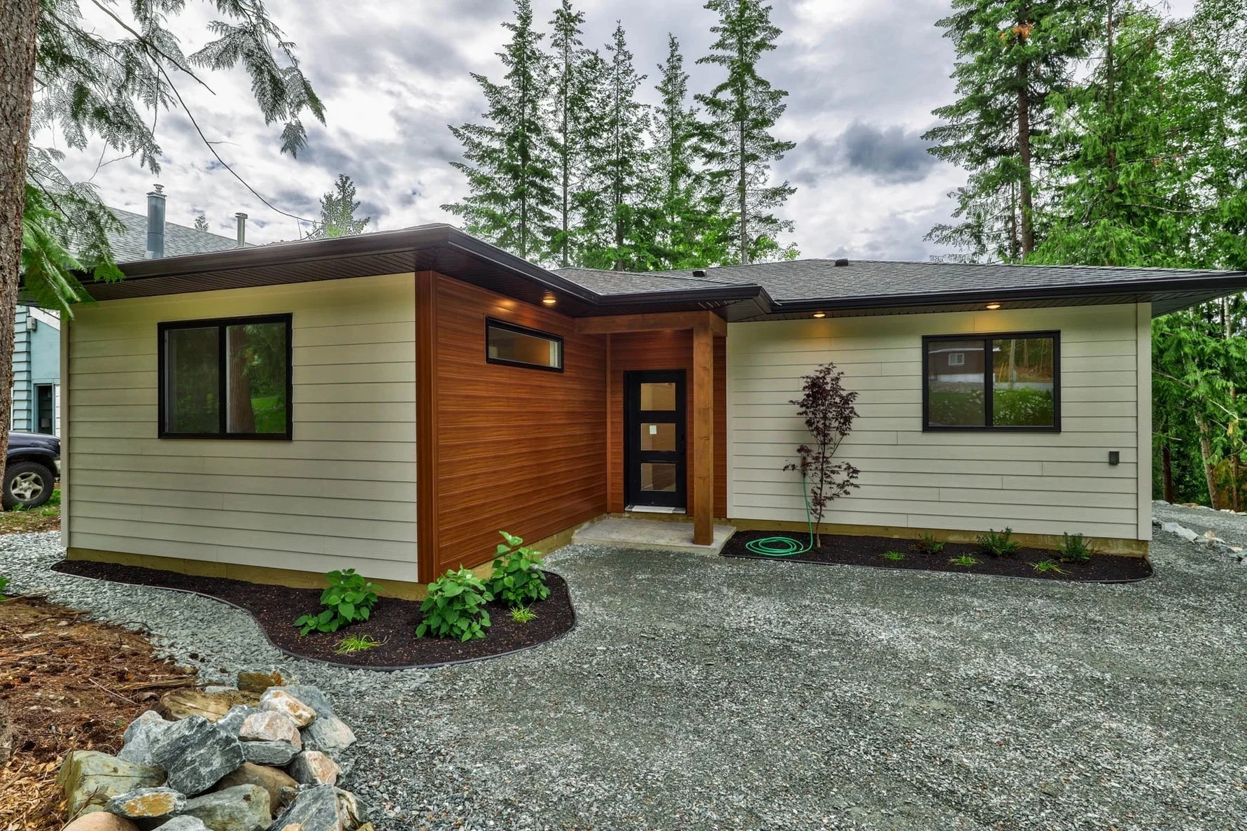 SPEC: Contemporary Earth Tones