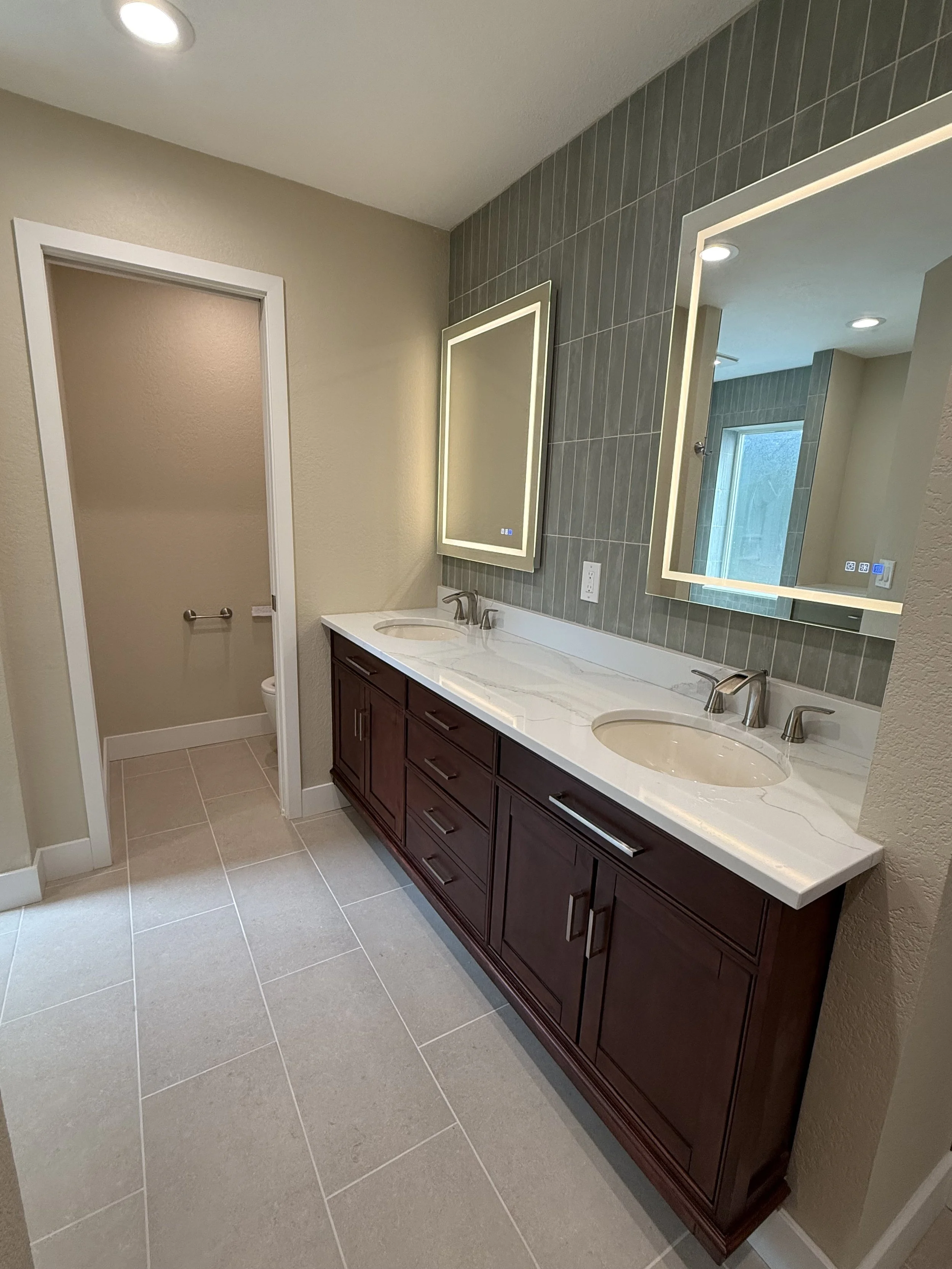 Spa-Inspired Master Bath & Closet
