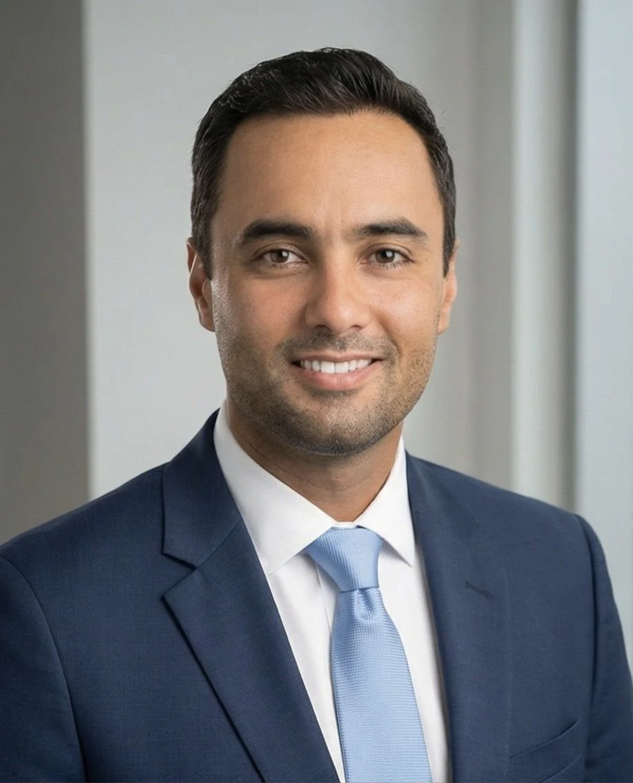 Israel Garavito | Founding Partner: Finance &amp; Capital Markets