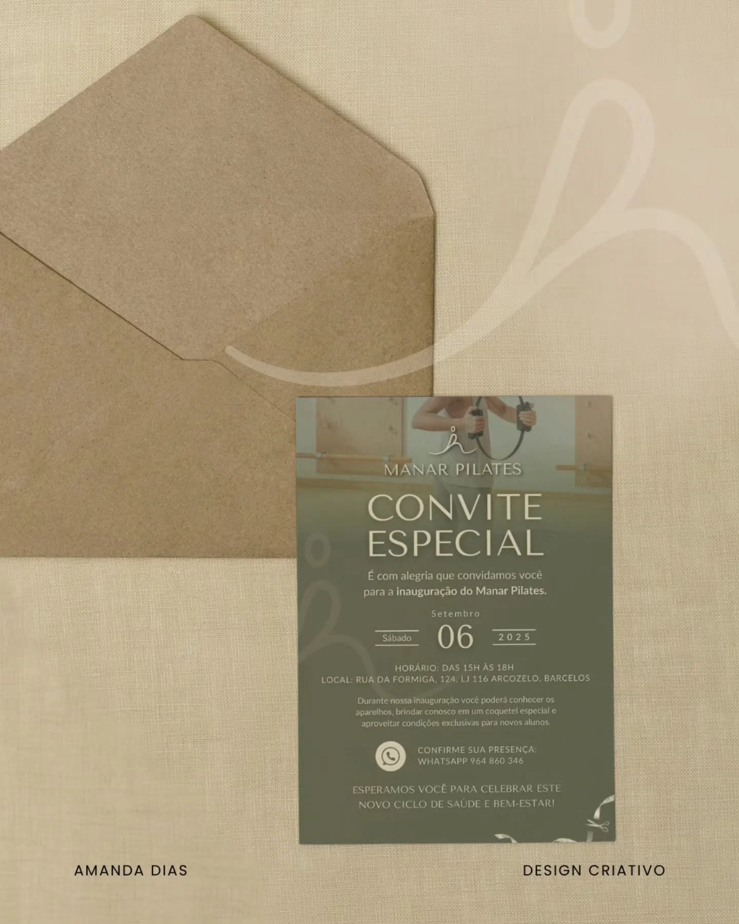 Design de convite digital para a inaugura&ccedil;&atilde;o da @manarpilates. ✨️✂️

Criamos a Identidade Visual do est&uacute;dio de pilates da Karoline aqui e ontem foi o momento de aplicar a marca nova nesse material gr&aacute;fico. ✍️

#convitedigi