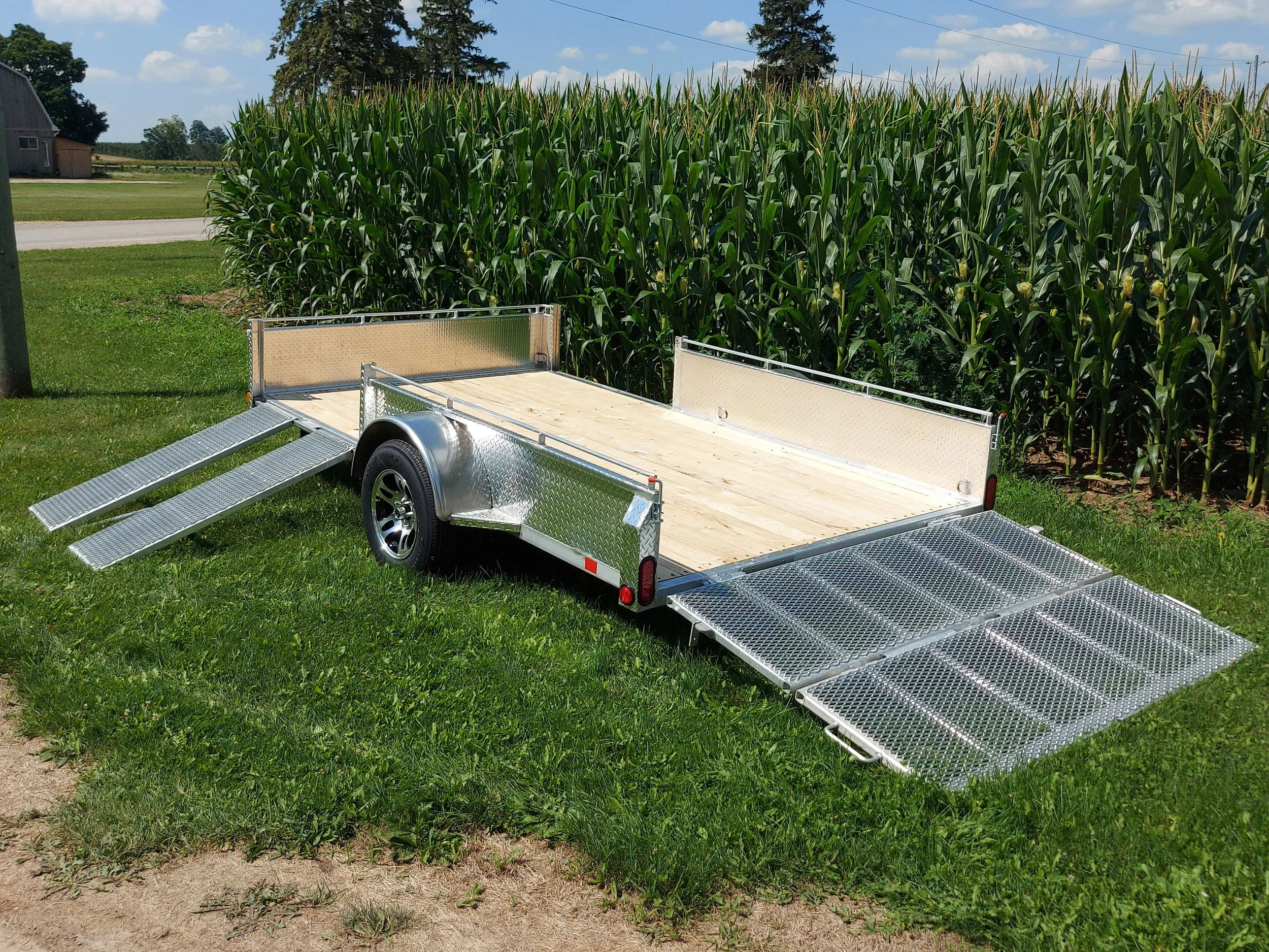 Side Load 4 copy.jpg