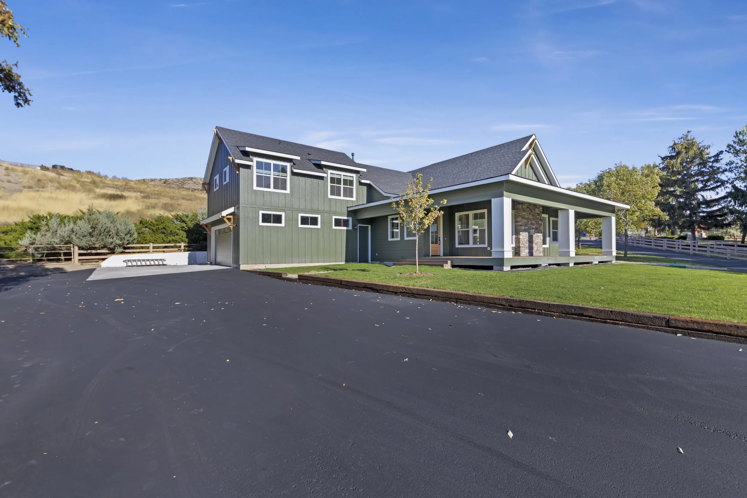 Custom home exterior Boise Idaho modern farmhouse