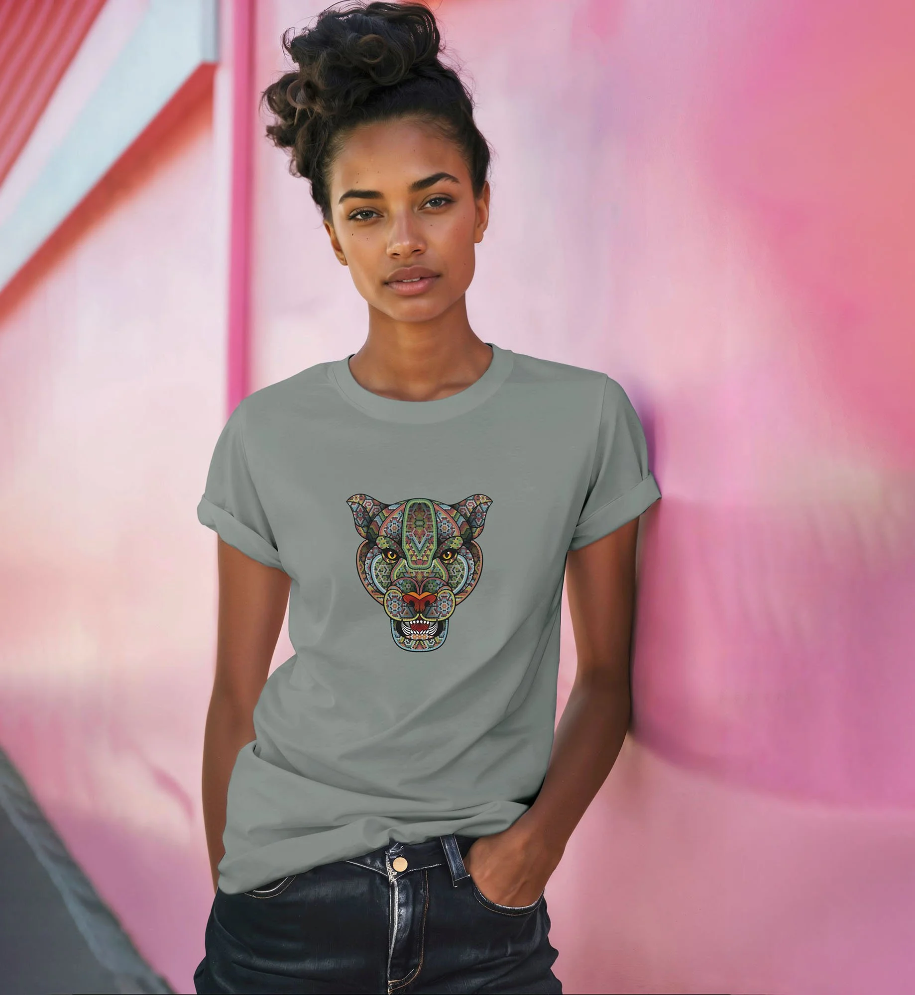 Tshirt-Jaguar-Warm Gray.jpg