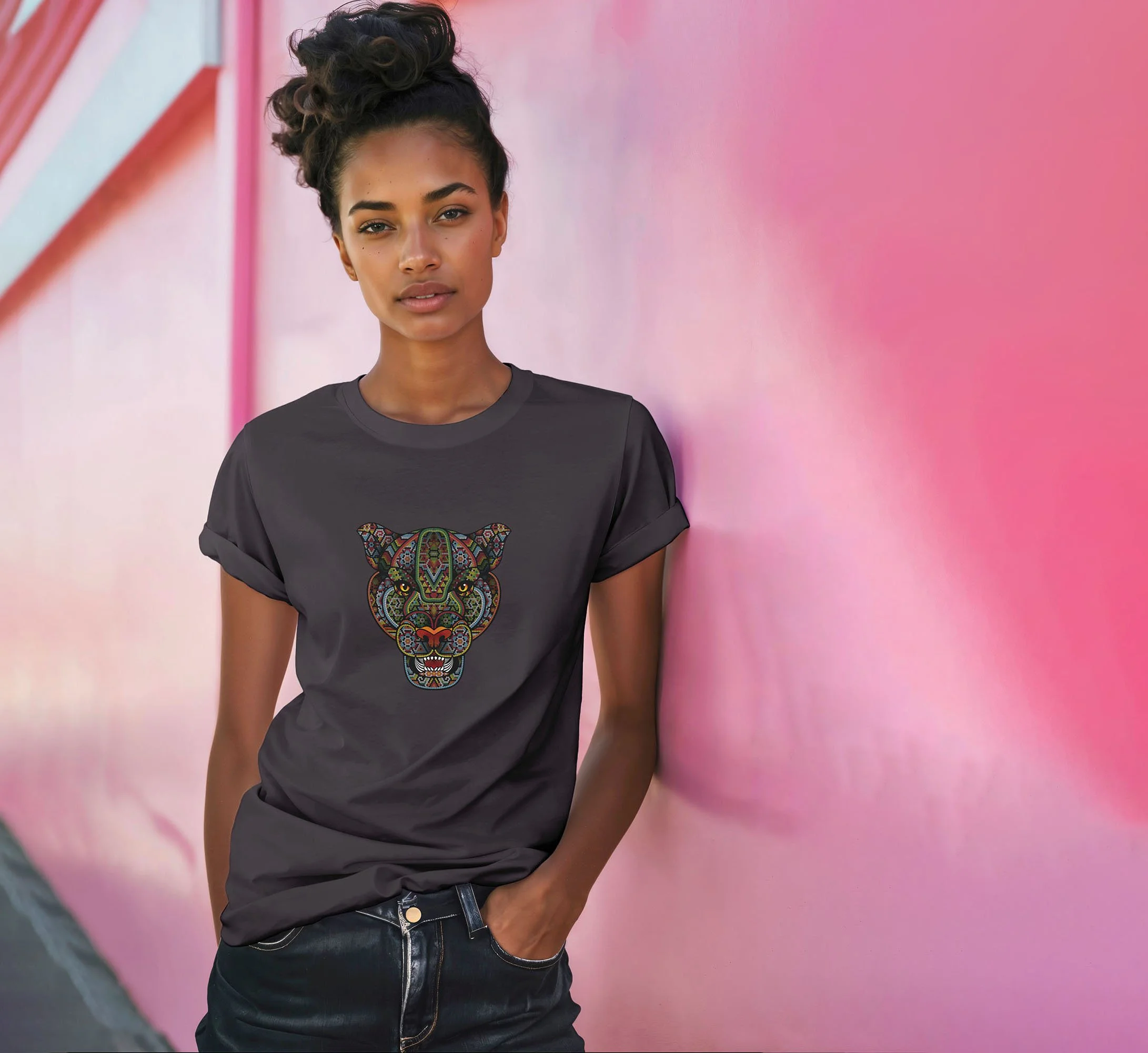 Tshirt-Jaguar-Graphite Black.jpg