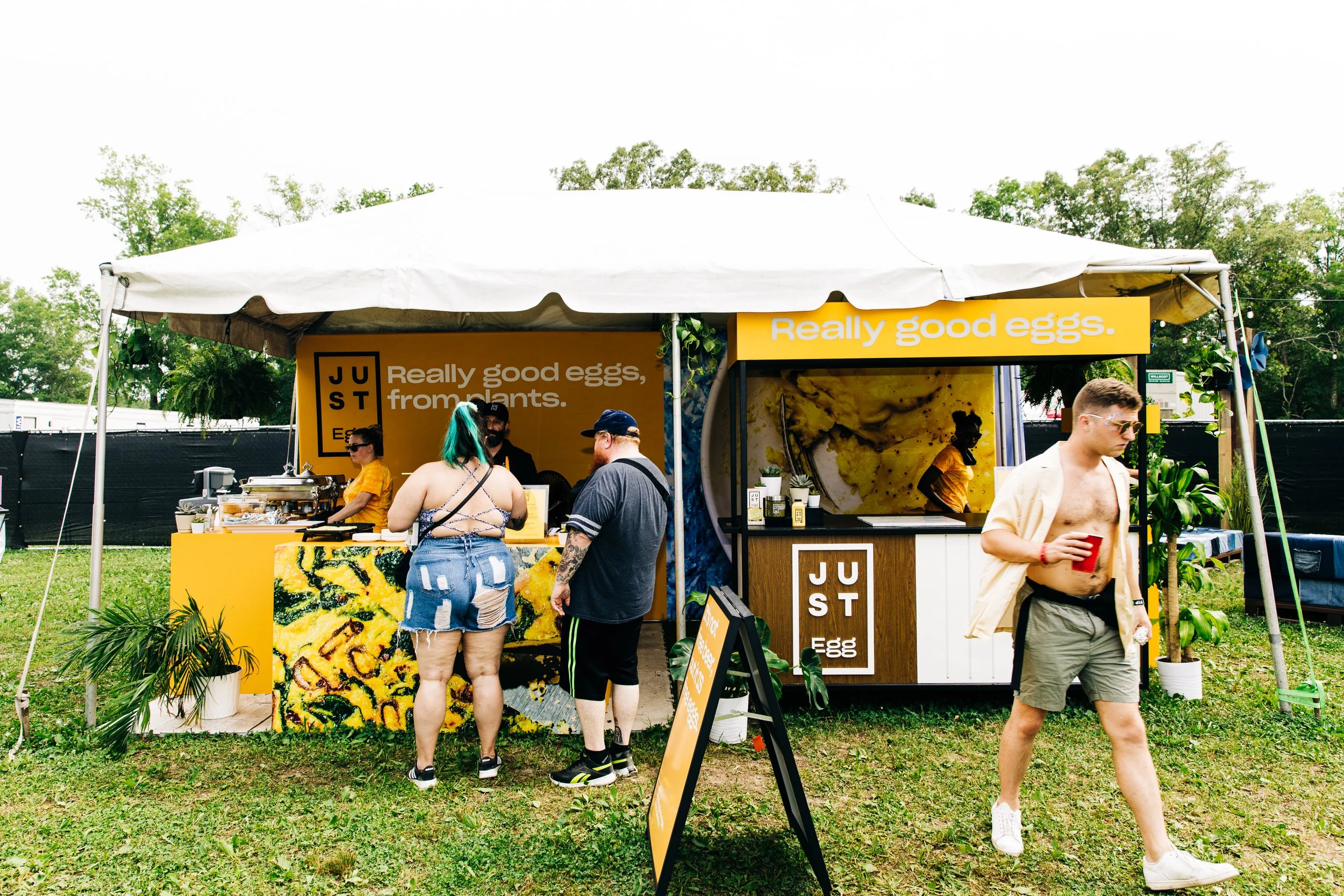 JUST EGG BONNAROO 2 BY AZUREE WIITALA-0599.jpg