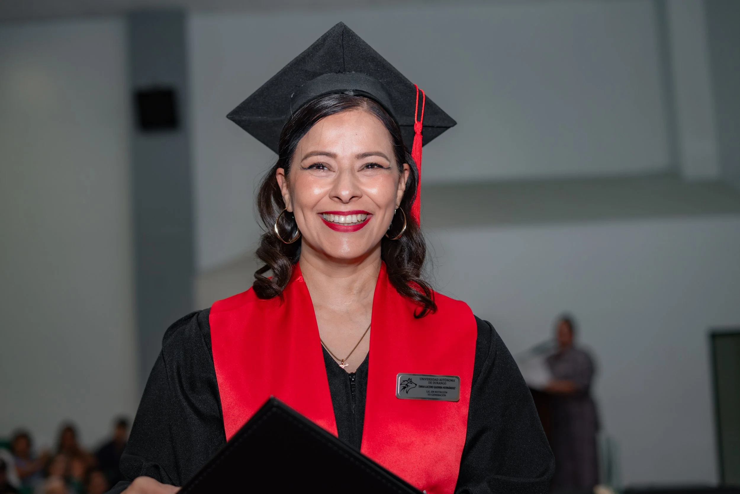 Graduación Mom sin papada-4.jpg