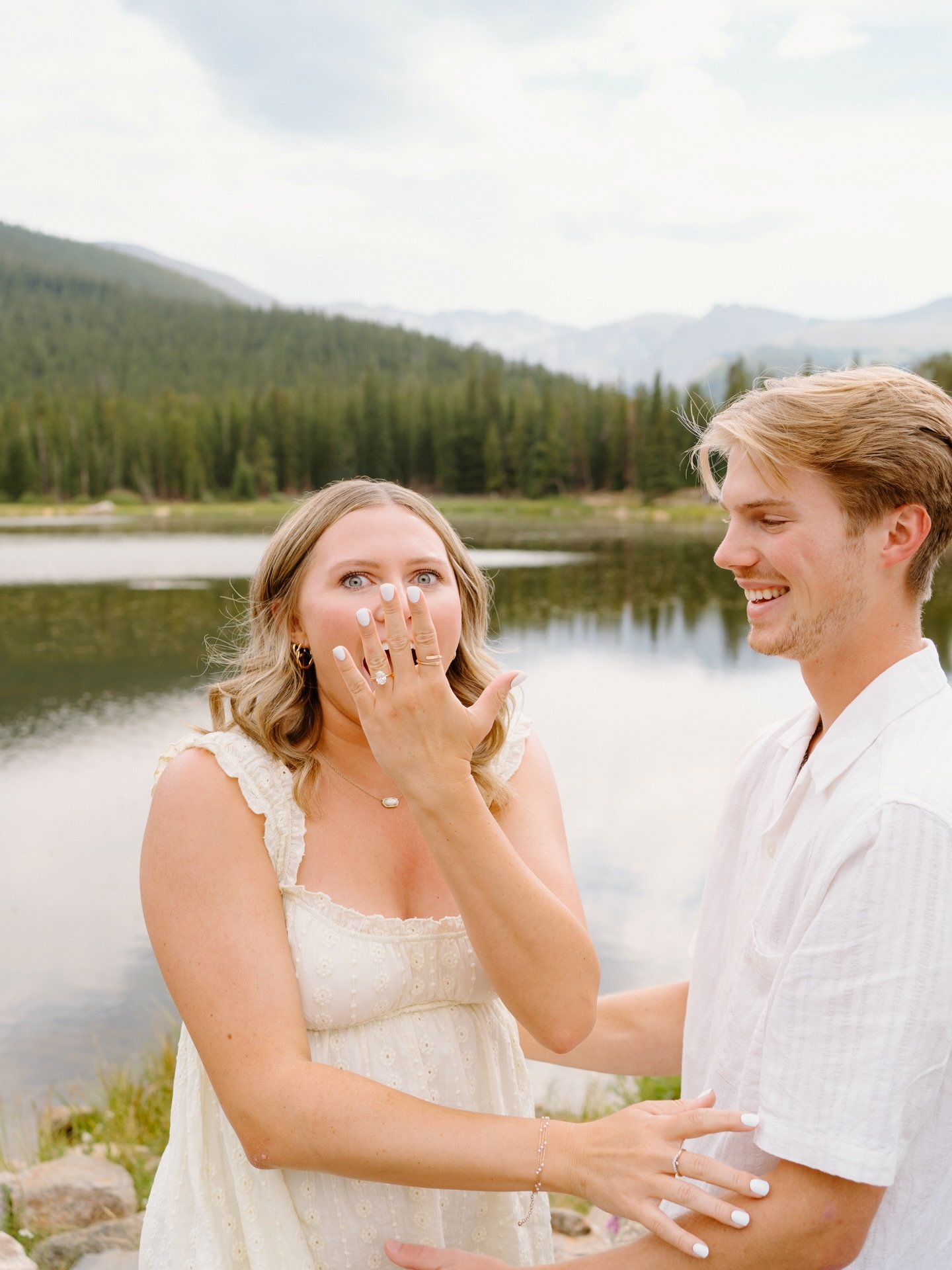 There is nothing more special than being apart of a surprise. I&rsquo;d like to say I&rsquo;m good at keeping them ;) 

I am counting down the days till these two get married in Colorado June ♡ it&rsquo;s gonna be PERF!