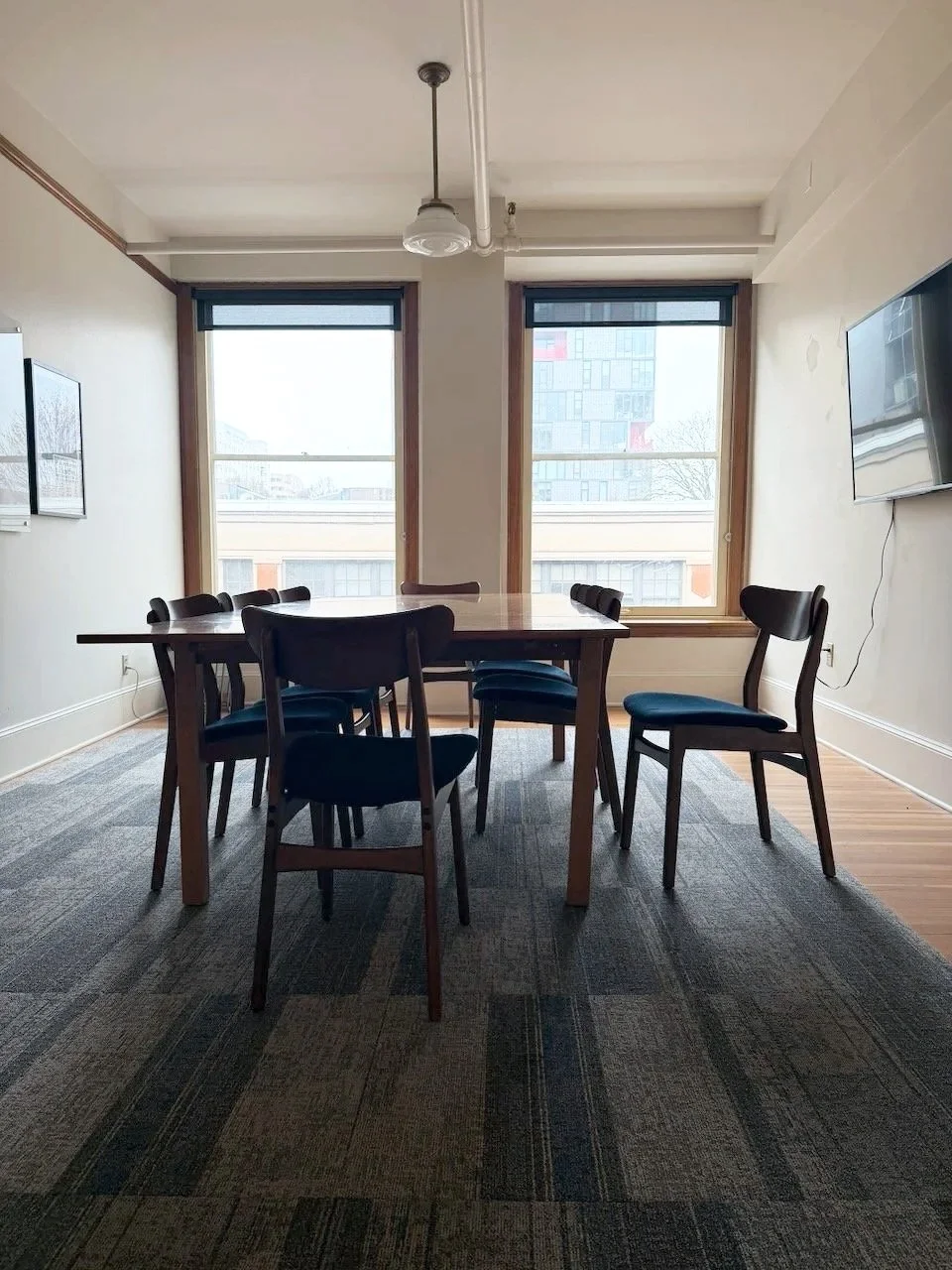 Shared conference and meeting room space for all members