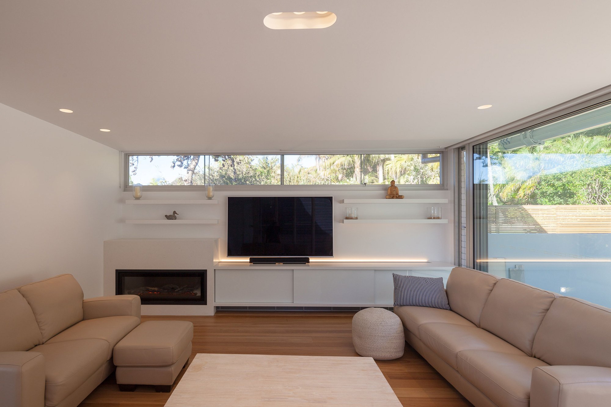 Horizon - Whale Beach