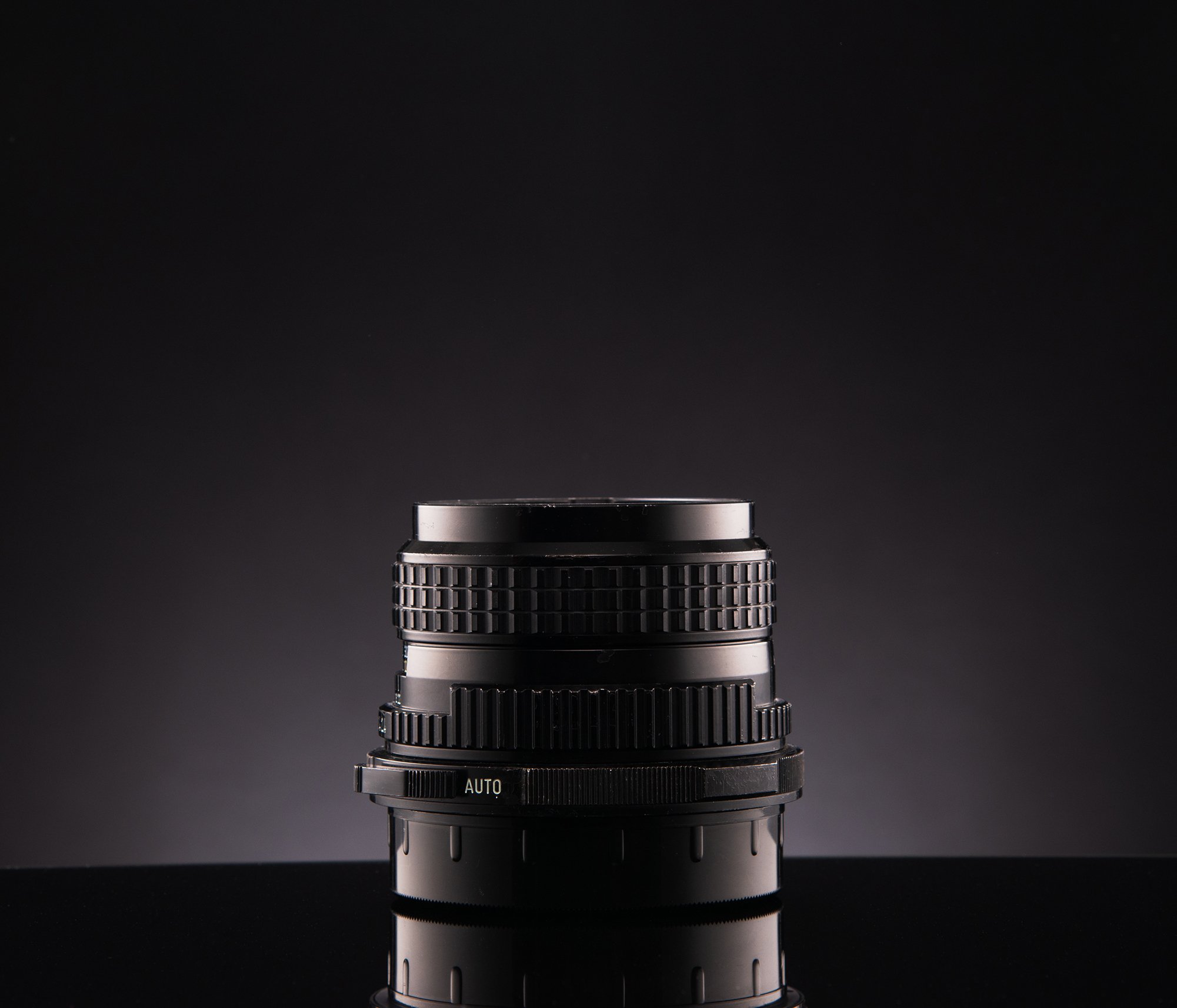 SMC_PENTAX_67_105mm_F2.4_02.jpg