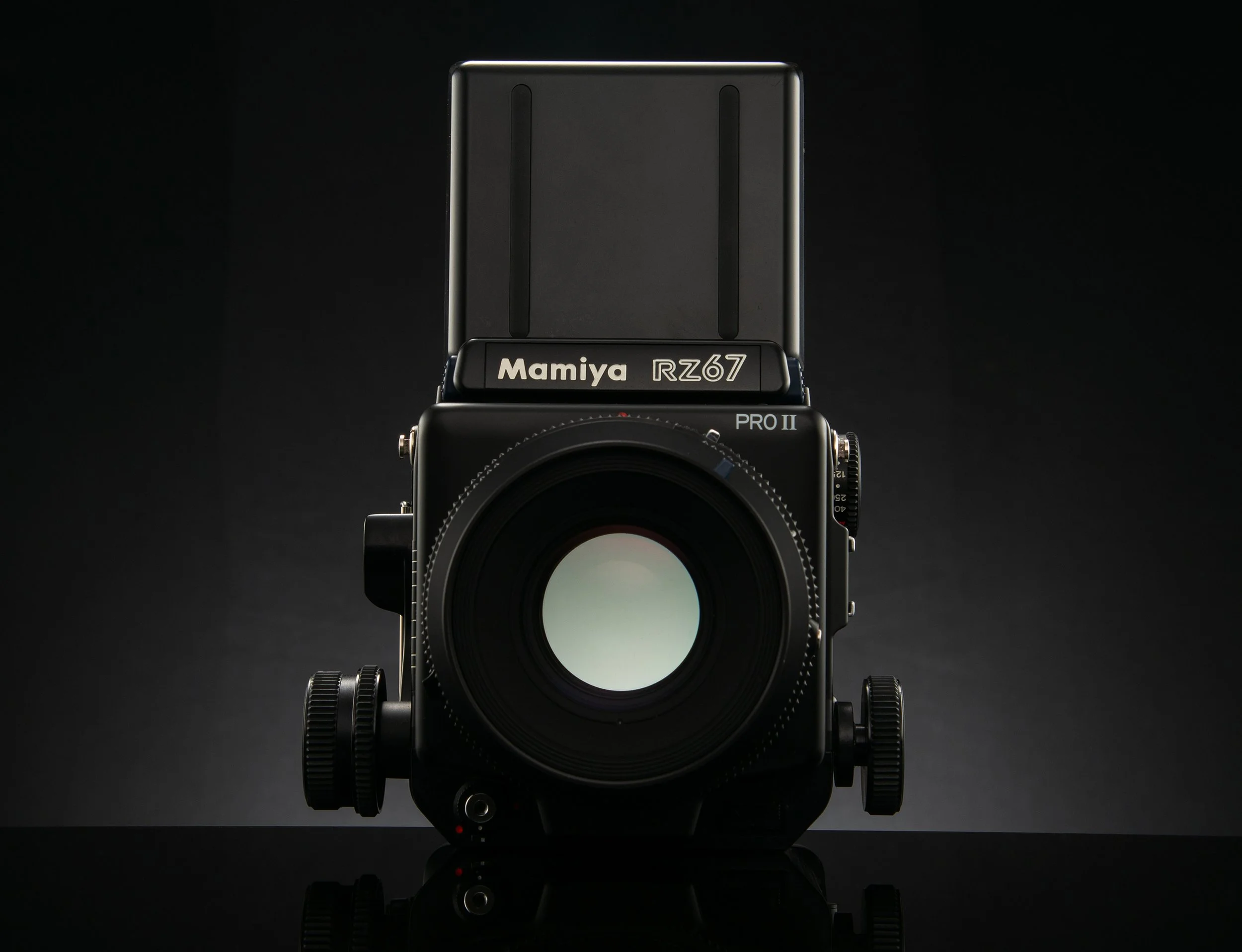 Mamiya RZ67 Pro ii WLF 120 Sekor Z 110mm f2.8  (2).jpg