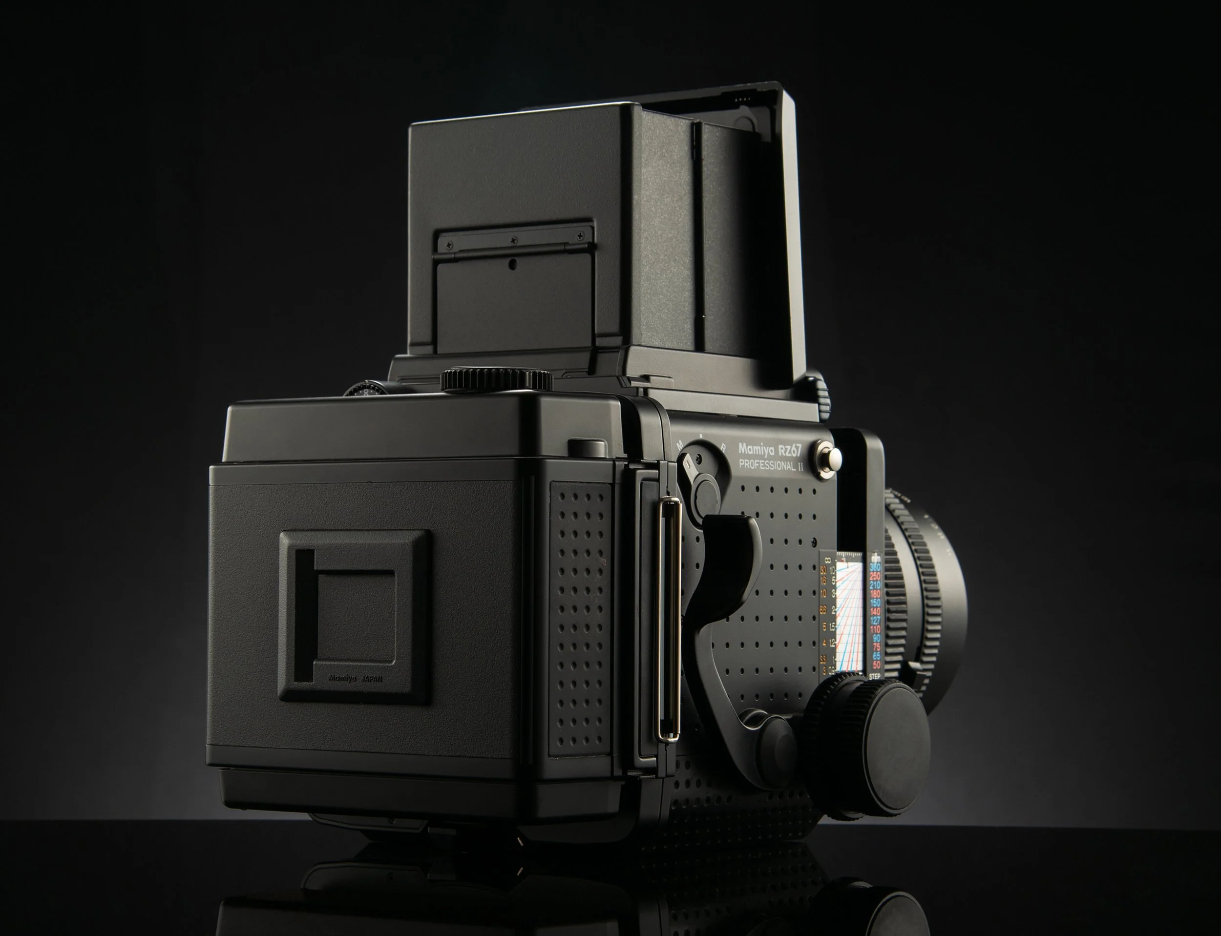 Mamiya RZ67 Pro ii WLF 120 Sekor Z 110mm f2.8  (4).jpg