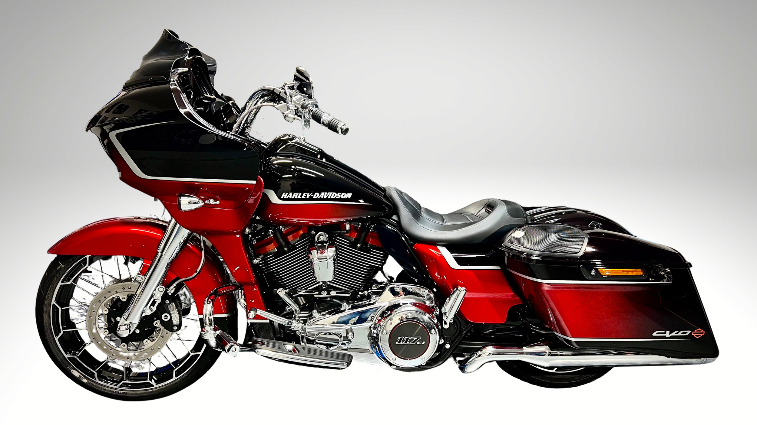 Harley-Davidson CVO Road Glide Smokin' Hot