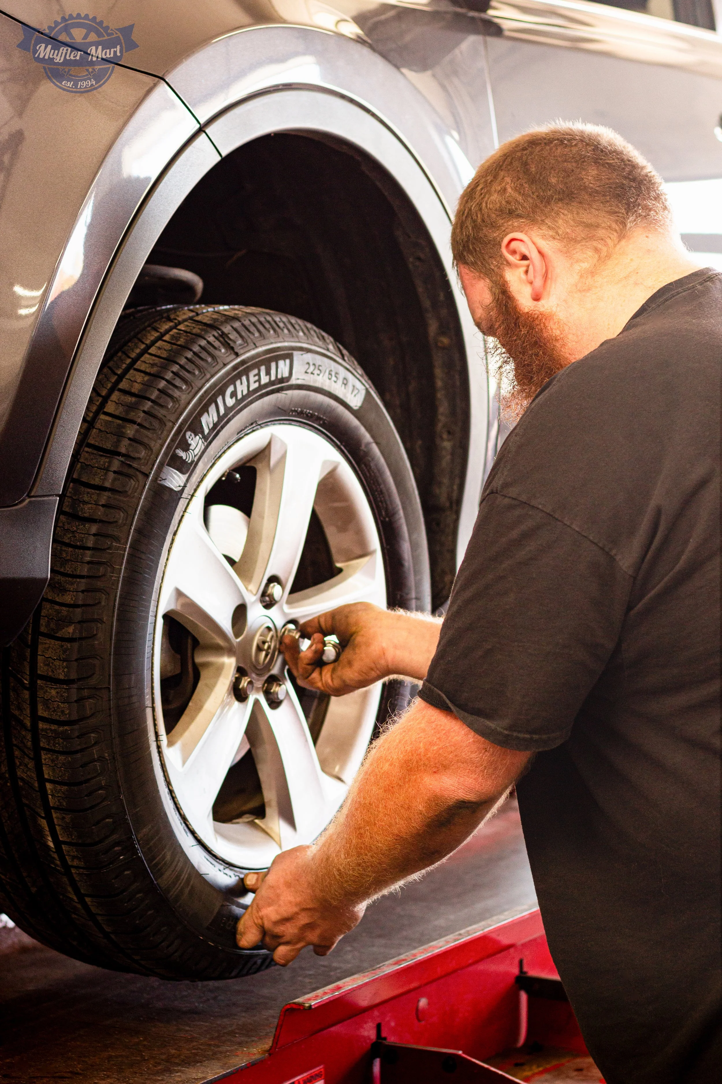 John Morgan - Muffler Mart-FrontMechanic5.jpg