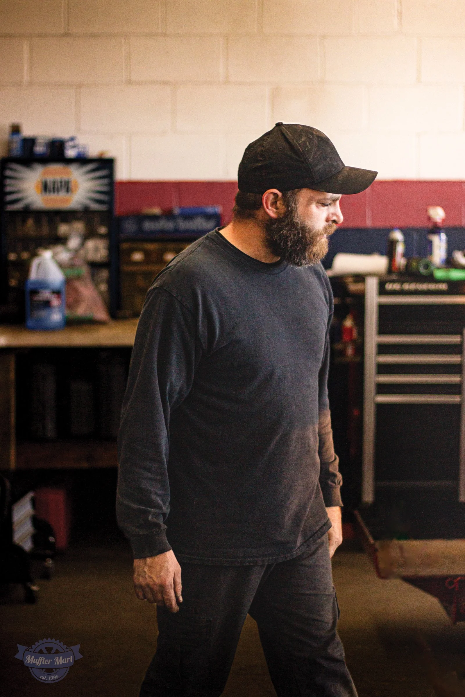 John Morgan - Muffler Mart-BackMechanic4.jpg
