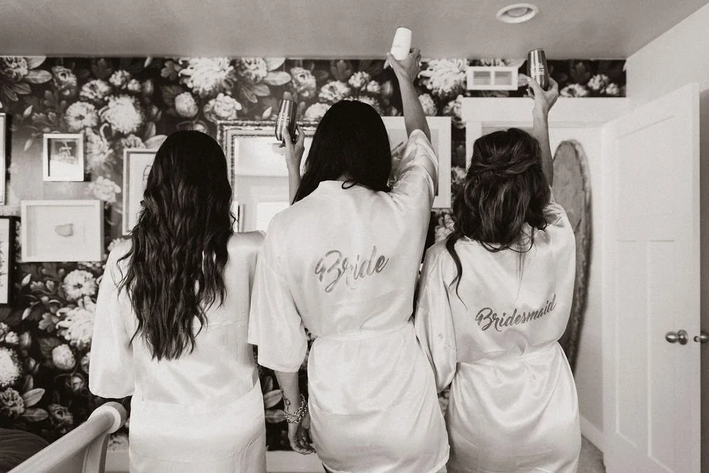 GETTING READY SUITE WITH THE BRIDES MAIDS PARK CITY UTAH WEDDING PLANNER