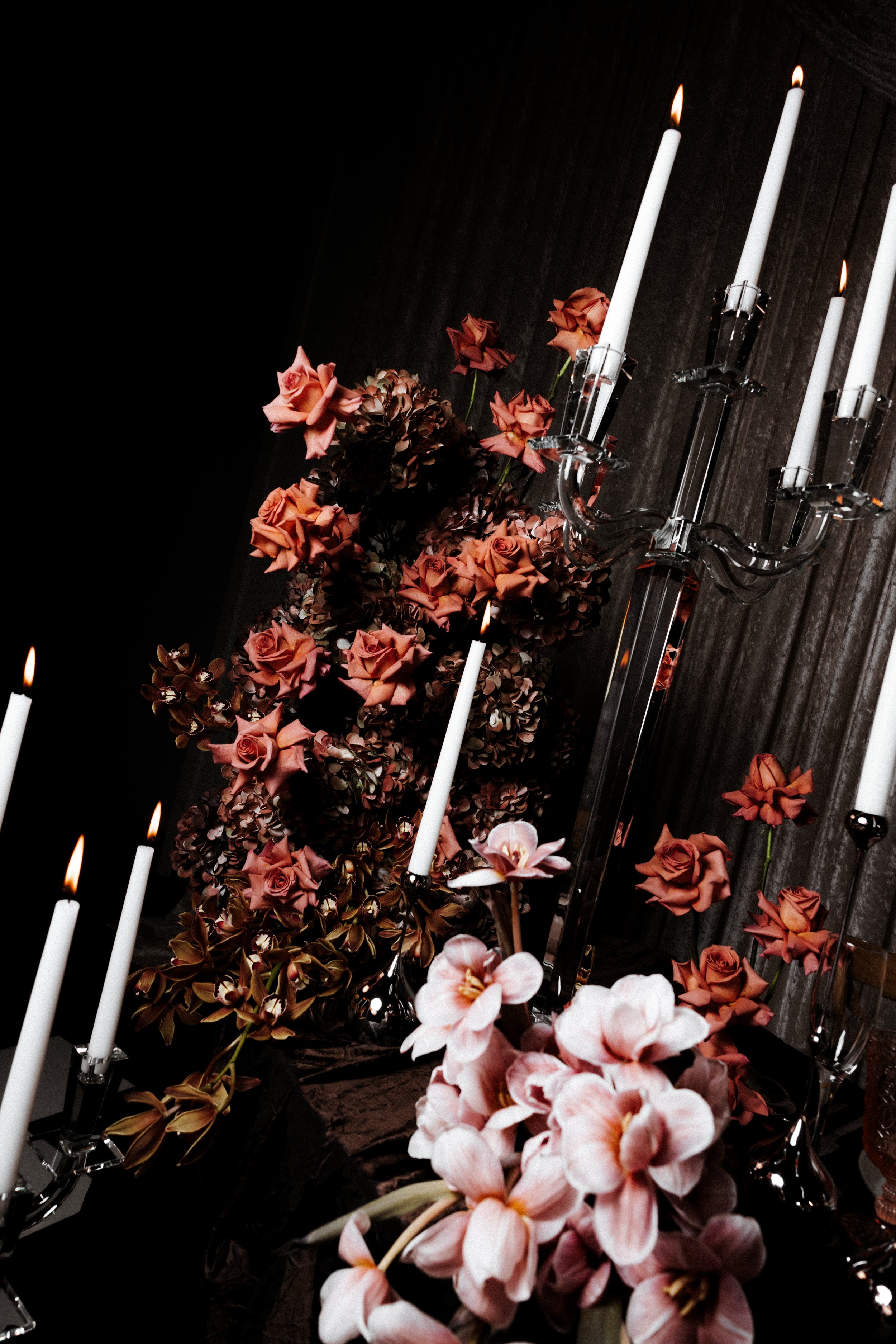 InFramesPhotography-SophiaandChad-EditorialUtahWedding-TheVantageatOlympus-SaltLakeCity,UT-3593.jpg