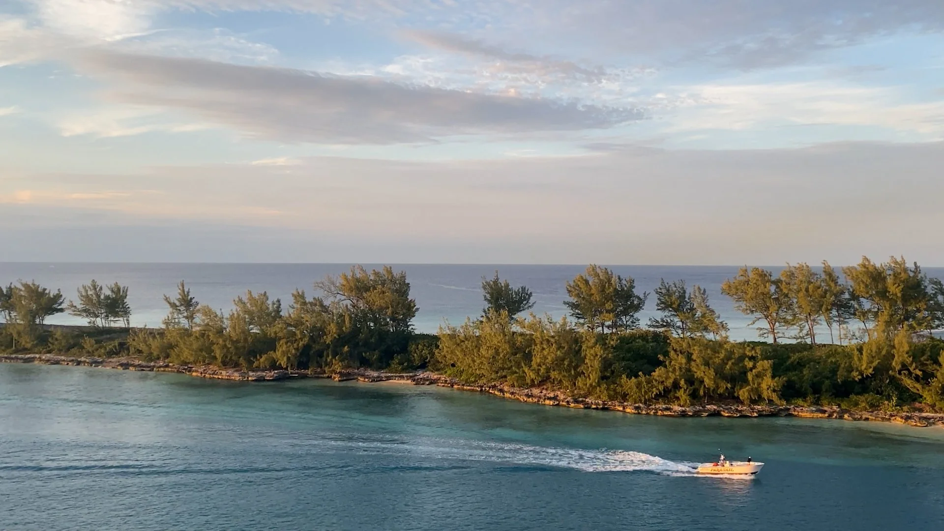 19102.00_00_08_15.Still001.jpg