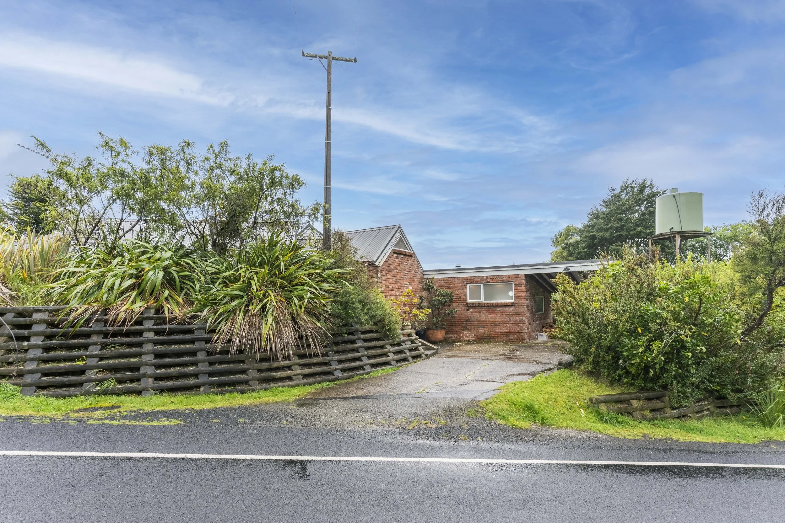 Driveway Entrance View