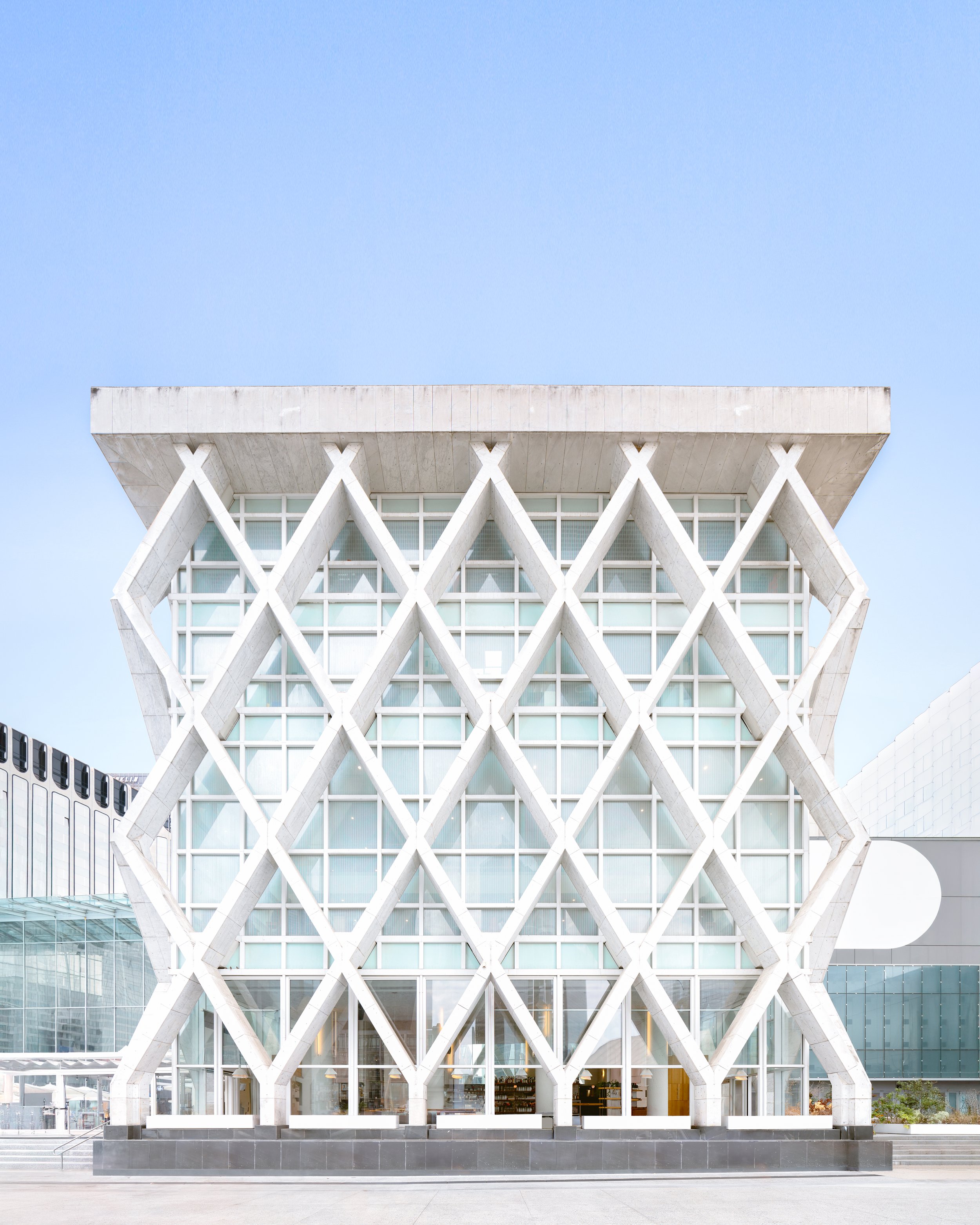 Westfield Building, La Défense, Paris, 2023