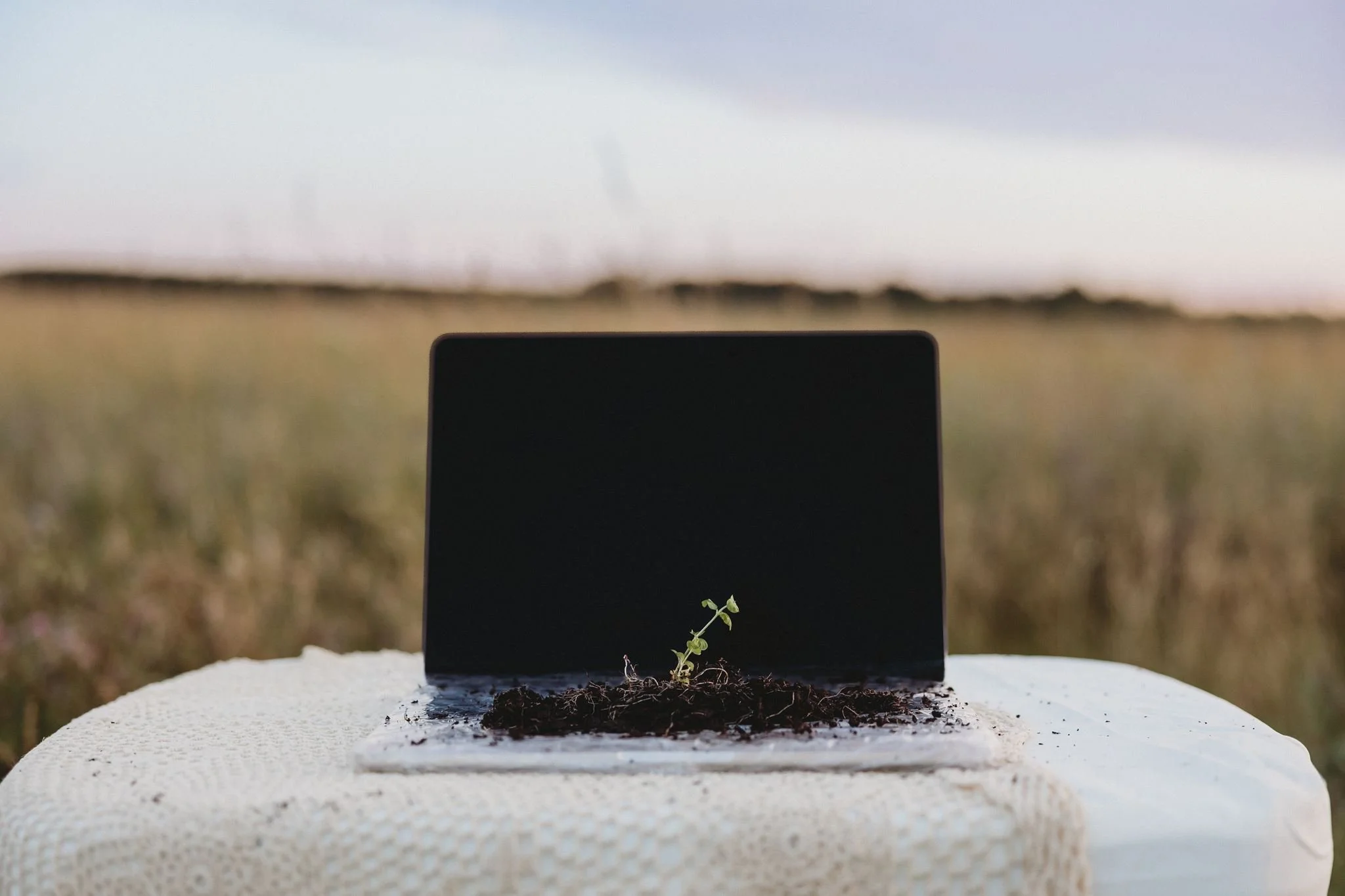 Automatically send contracts when a client books a call