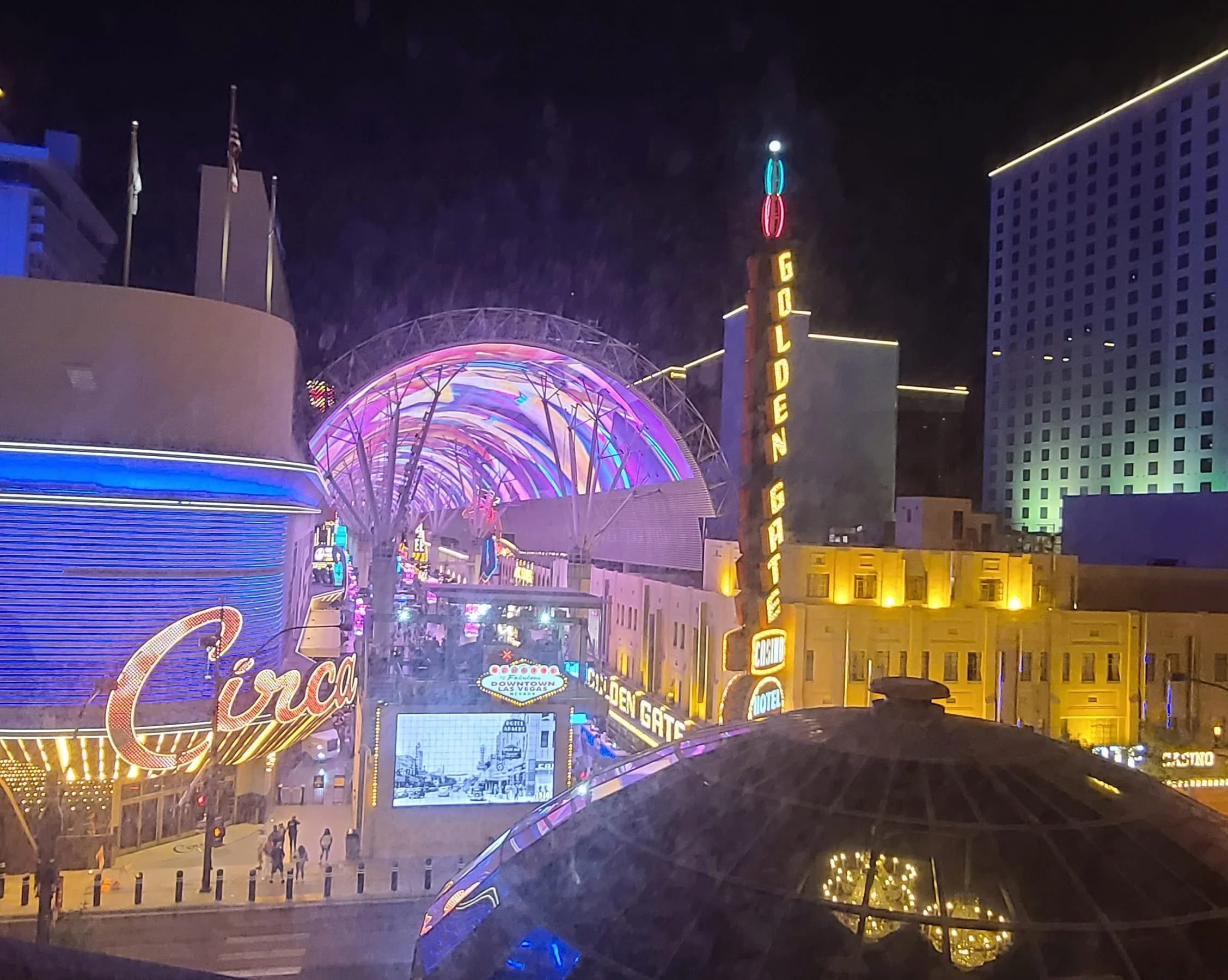Viva Las Vegas: Finding Your Way Off the Beaten Path
