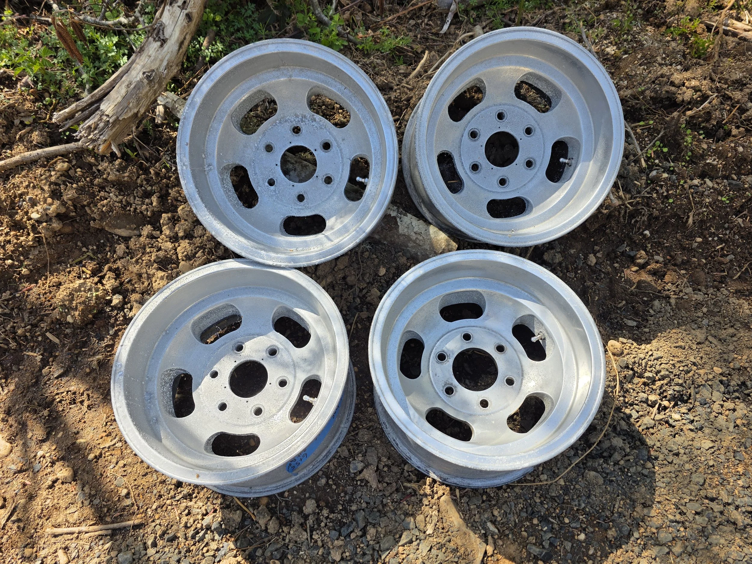 Late 60s / Early 70s Slotted Mag Wheels – 15x9 (6-Lug)