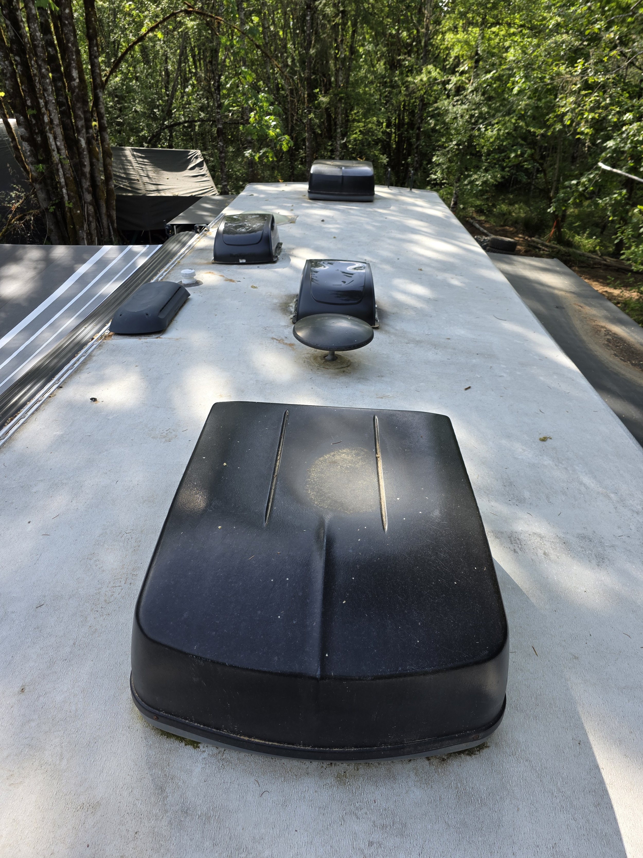 RV HVAC Upgrade: Heat Pumps, 12V A/C, and Too Many Options