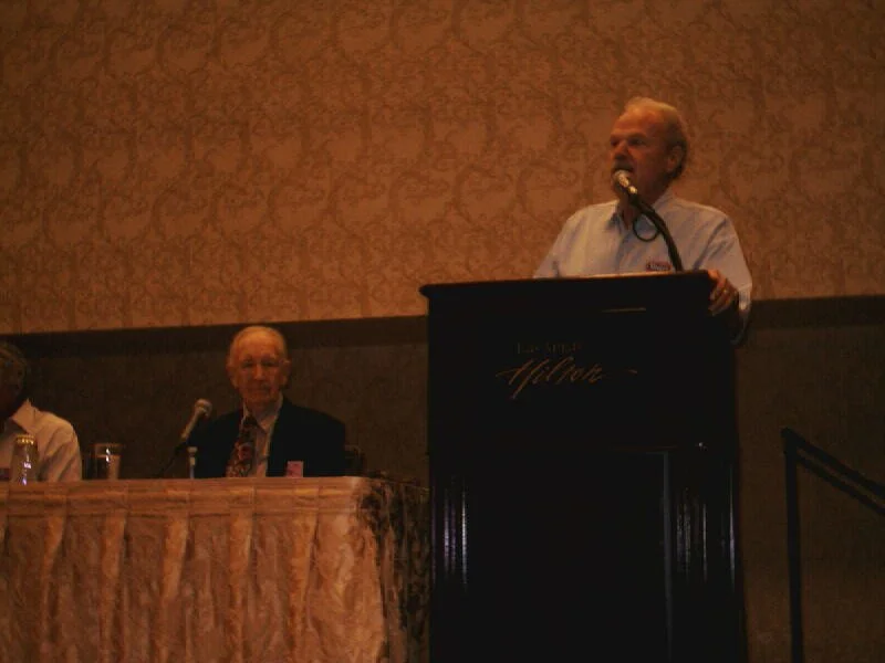 Bob and Wally.jpg